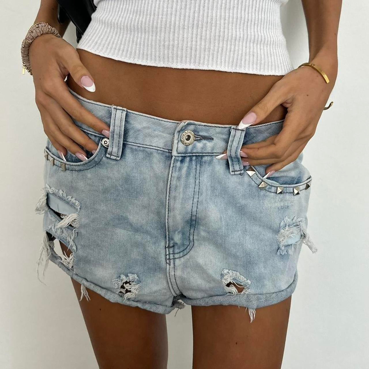 Vintage 00’s studded distressed denim shorts