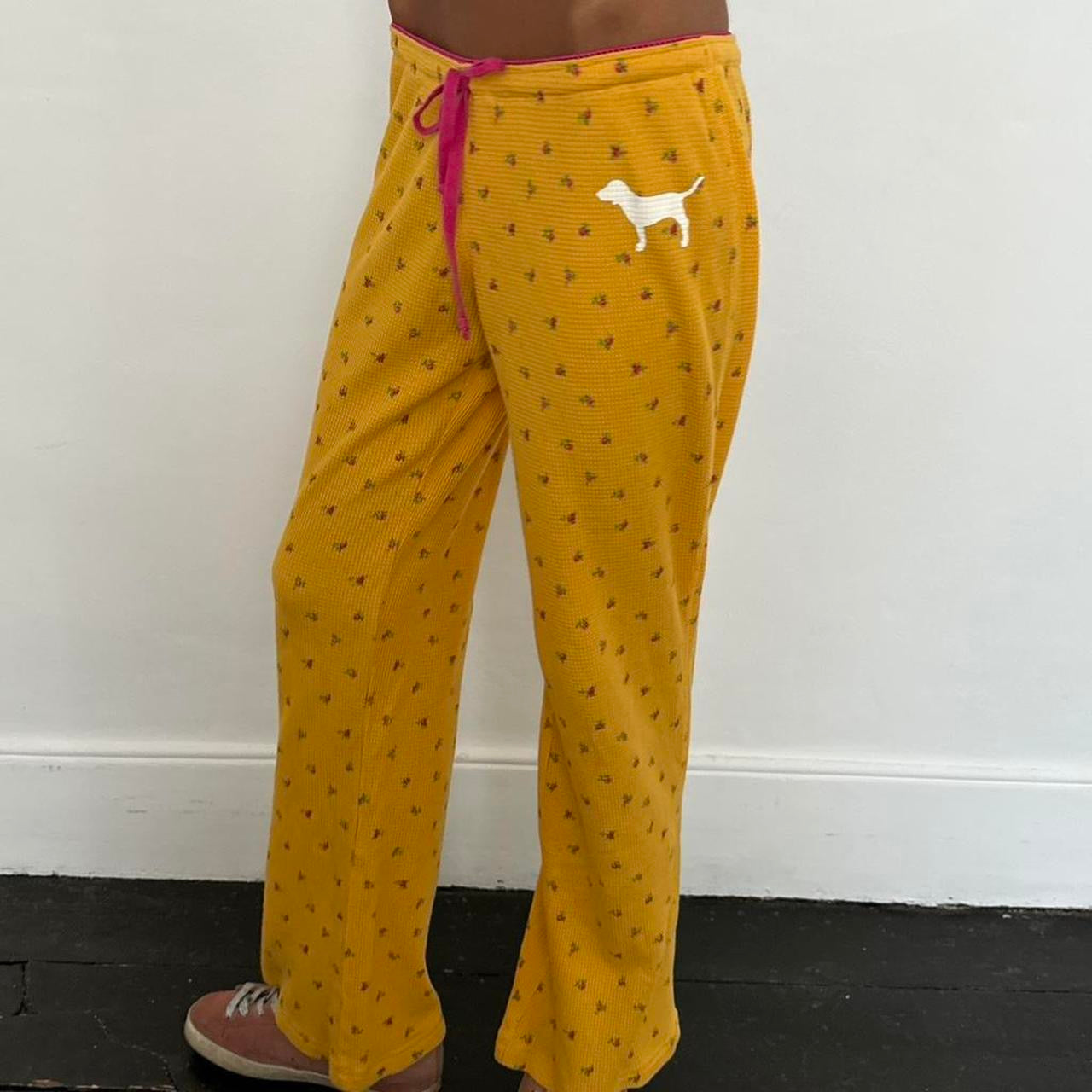 Vintage 2000’s Victoria’s Secret yellow waffle floral print sweatpants