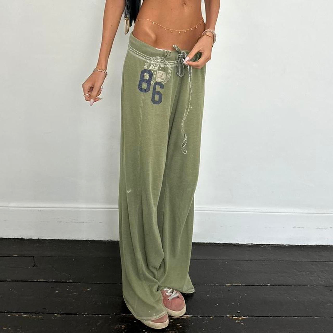 Vintage 00s Victoria’s Secret rare khaki green sweatpants