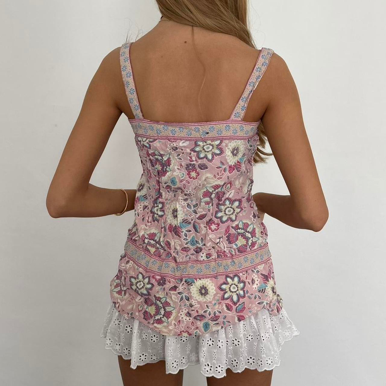Vintage 90’s pink paisley  top