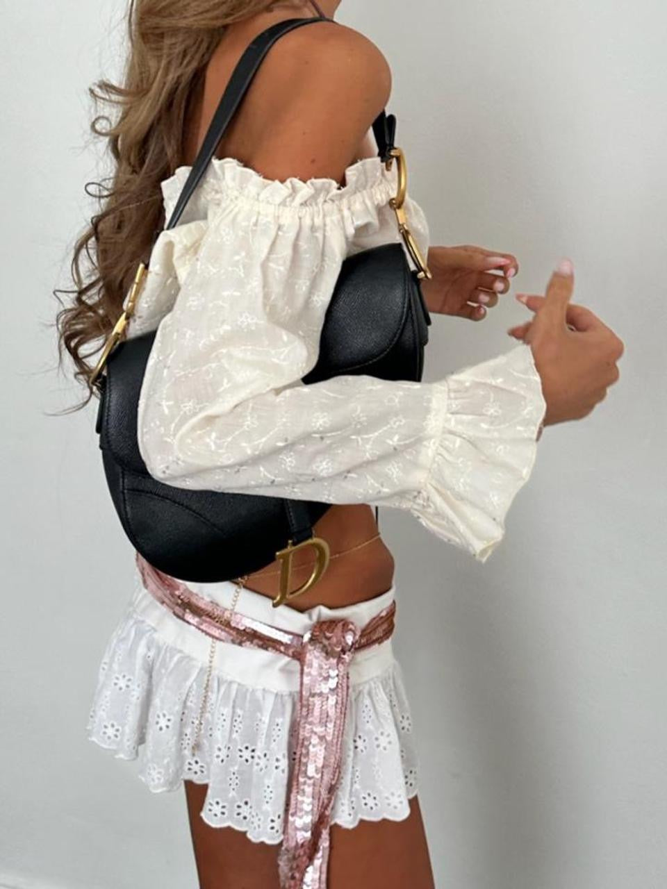 Vintage 00’s white bohemian pirate style long sleeve top