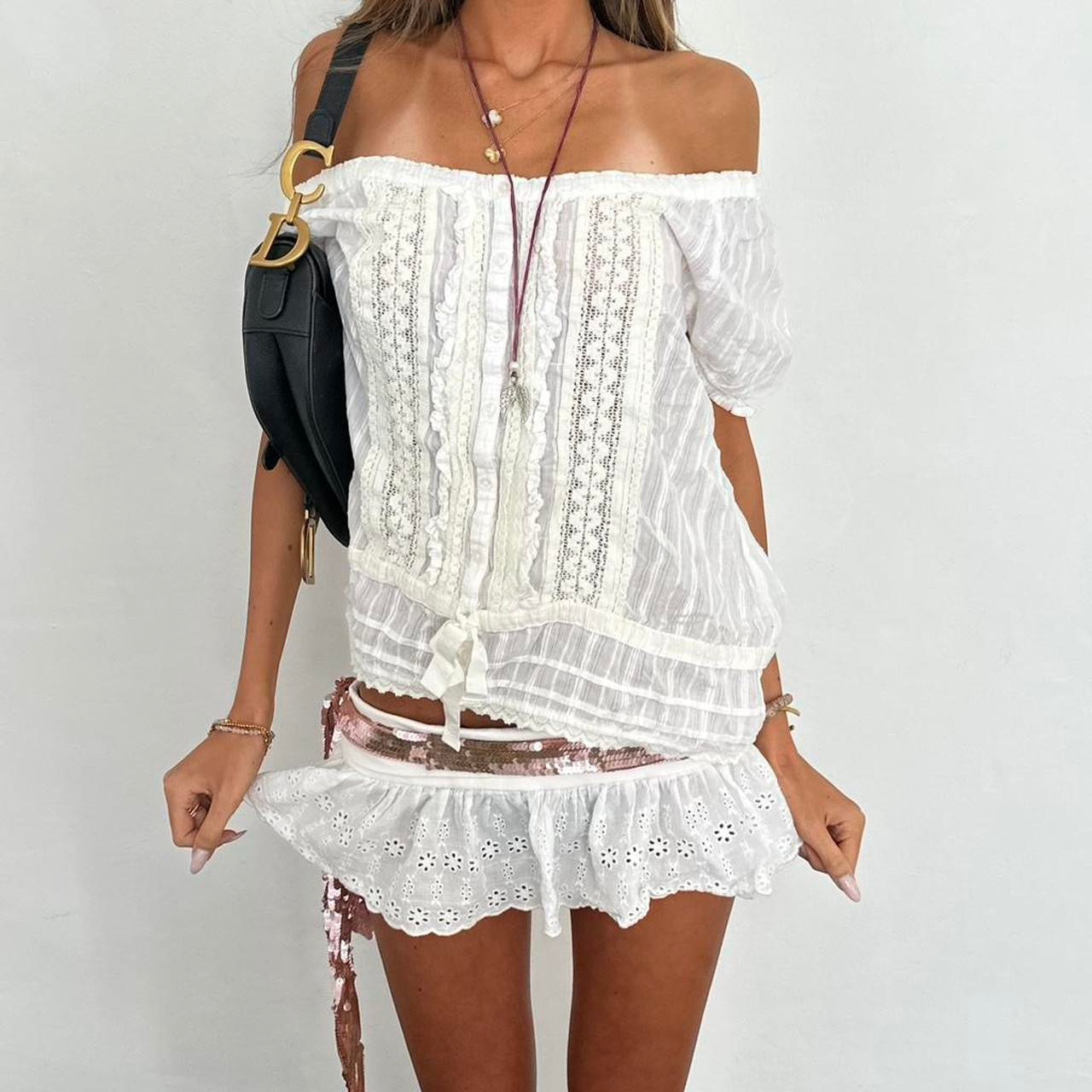 Vintage 00s white boho lace top