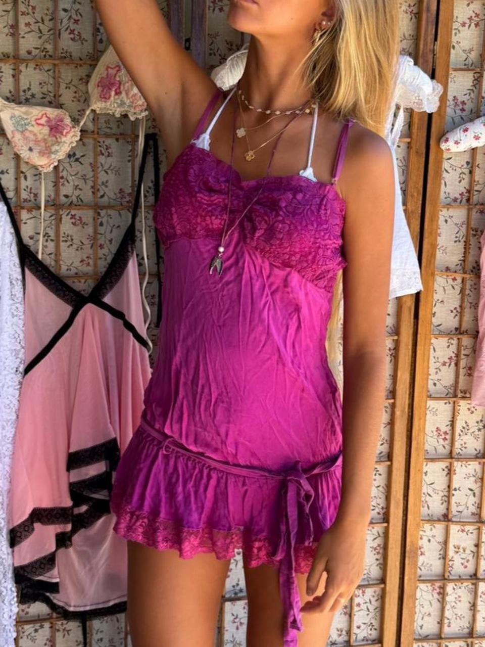 Vintage 00’s pink lace tie ruffle mini dress