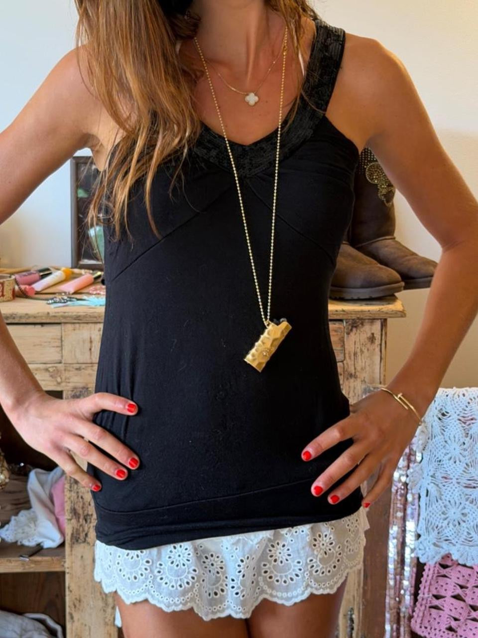 Vintage 00’s black sequin structured cami top