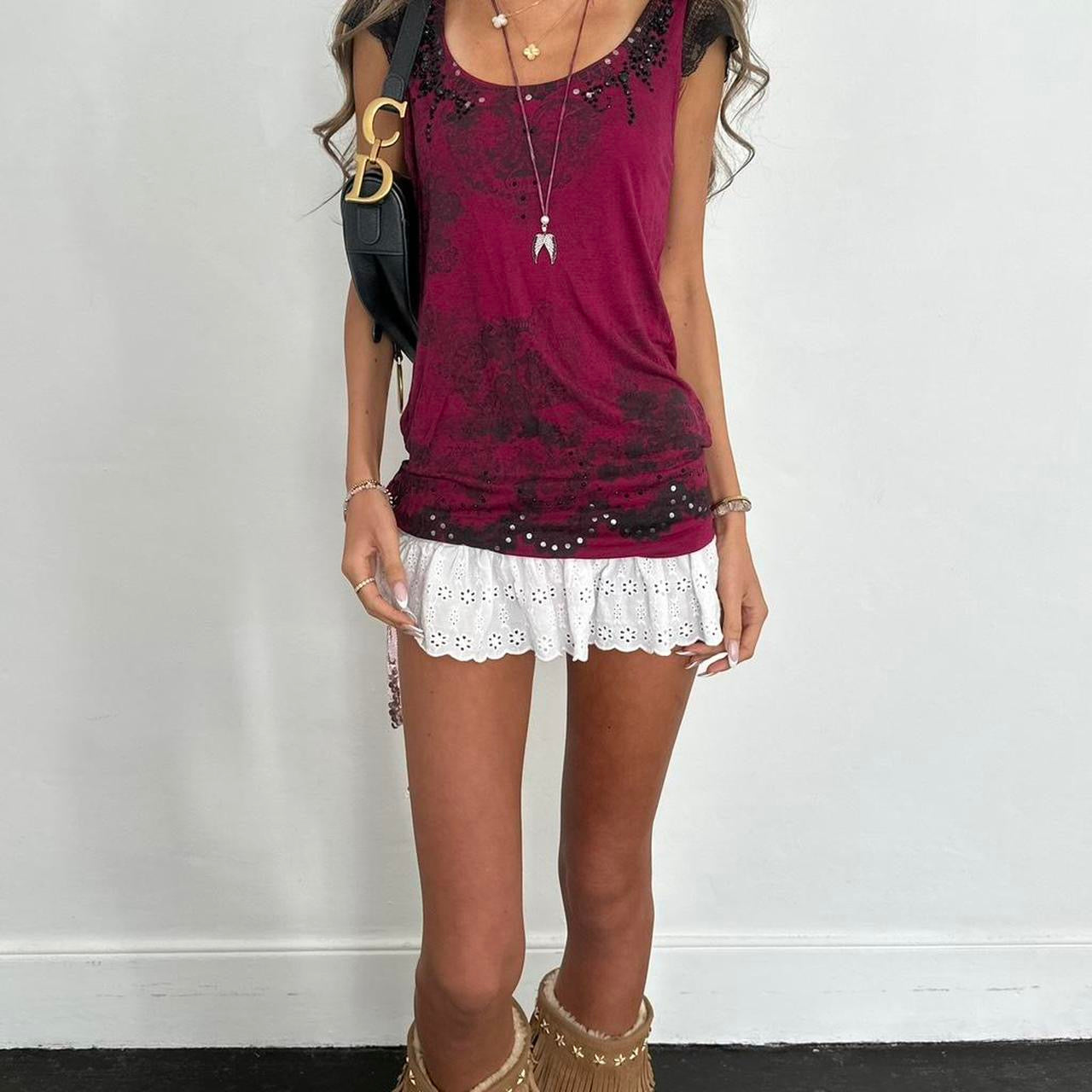 Vintage 00s black lace and dark pink top