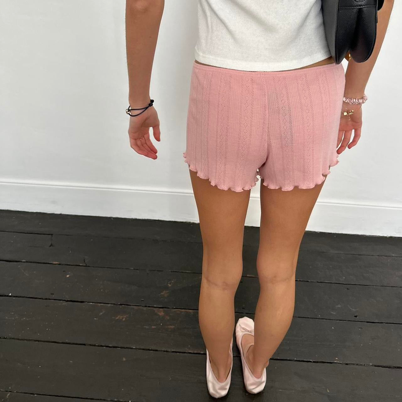 Free people pink shorts ♡