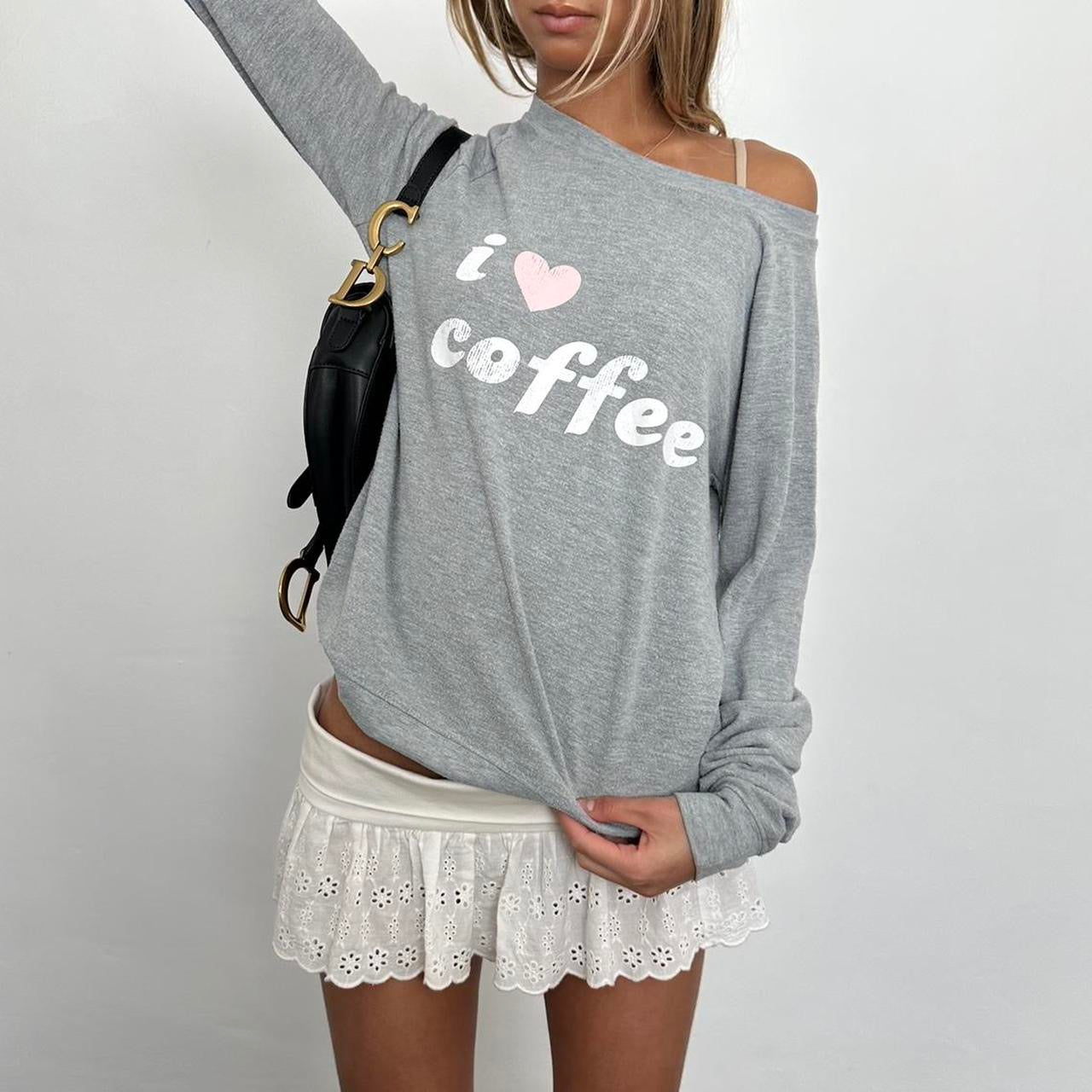 Vintage 2000’s I heart coffee slogan sweater