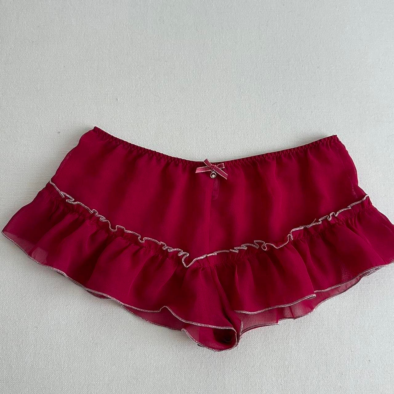 Vintage 90’s silky pink / red skirt with shorts