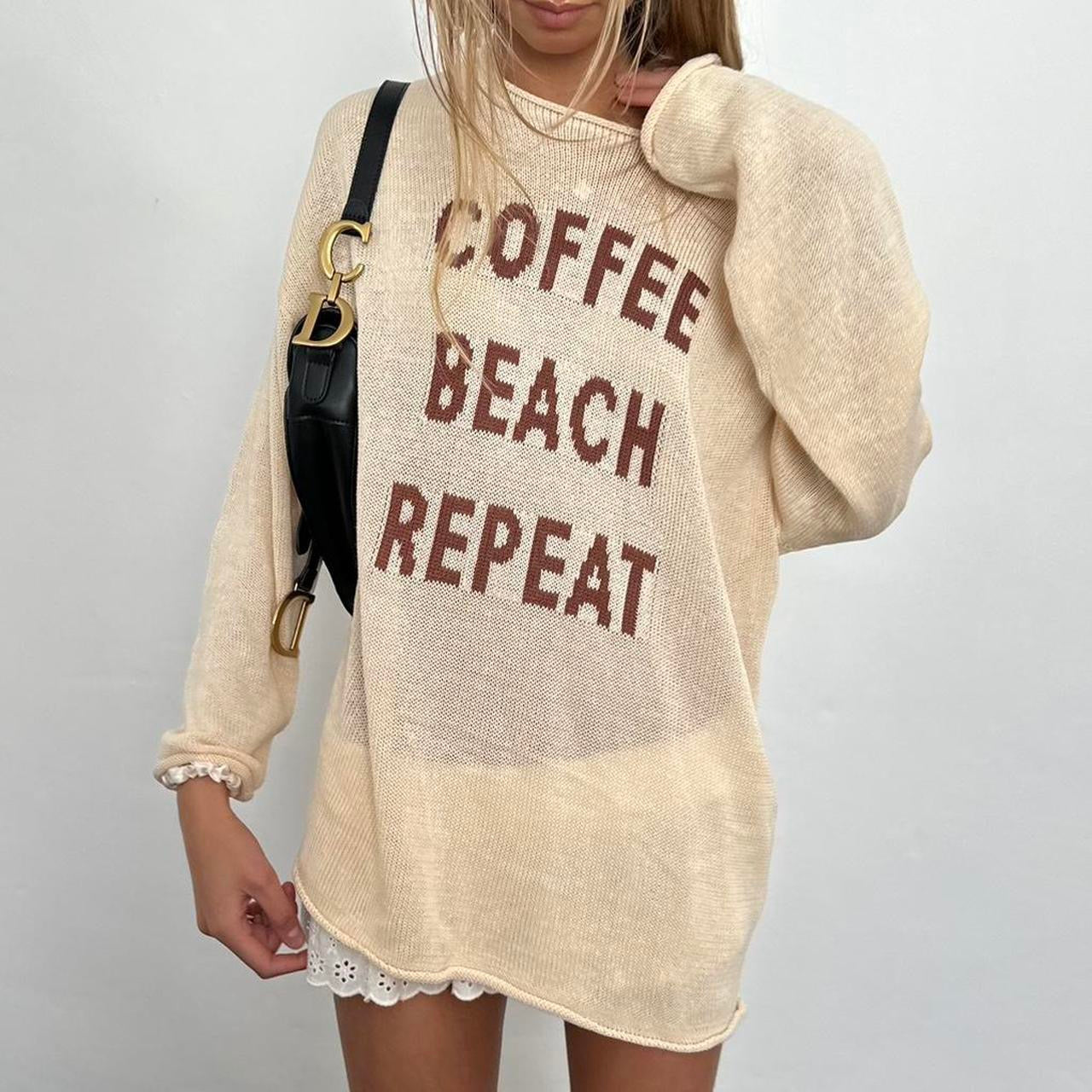 Vintage 2000’s coffee beach repeat sweater