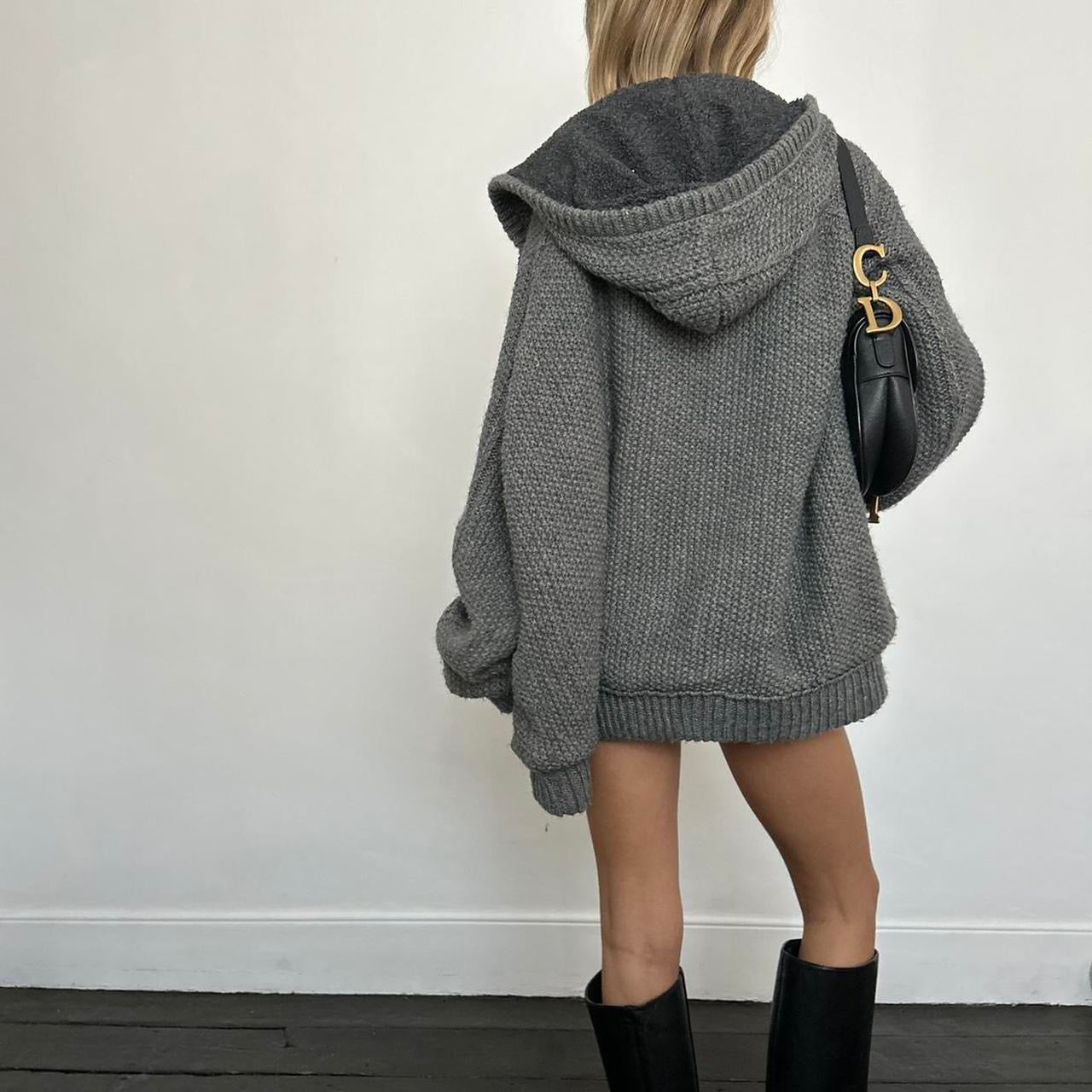 Vintage knitted dark grey zip up