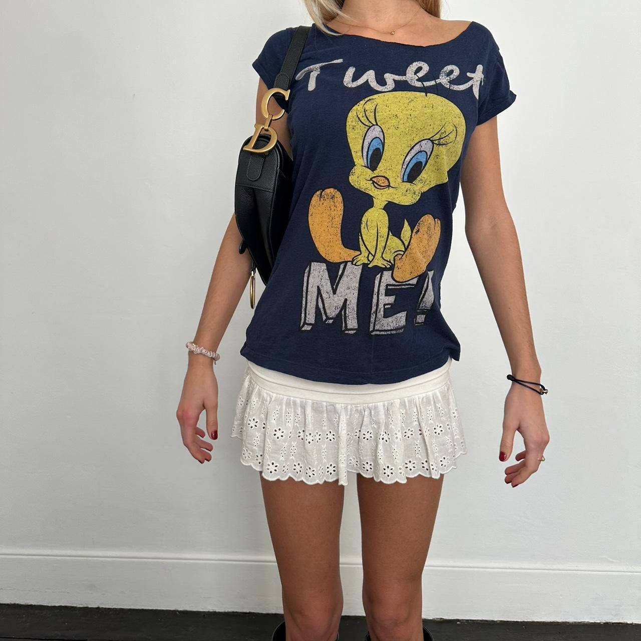 Vintage soft Tweety graphic navy top