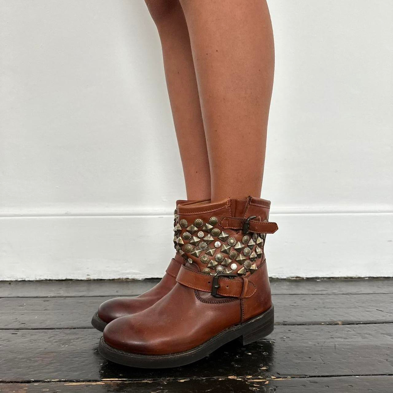 Vintage brown studded genuine leather boots