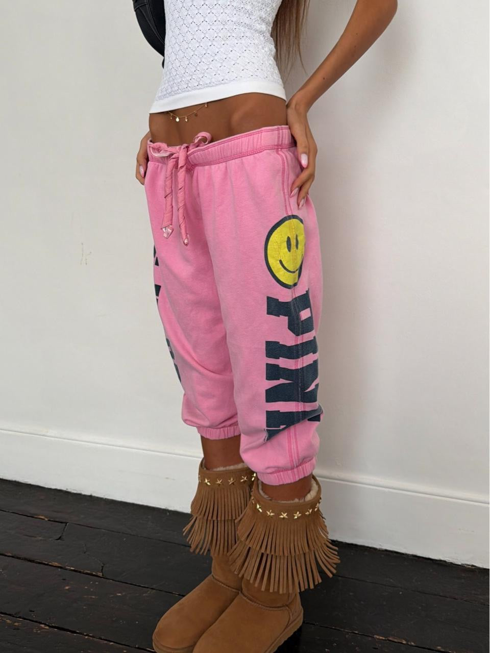 Vintage 2000’s Victoria’s Secret capri sweatpants