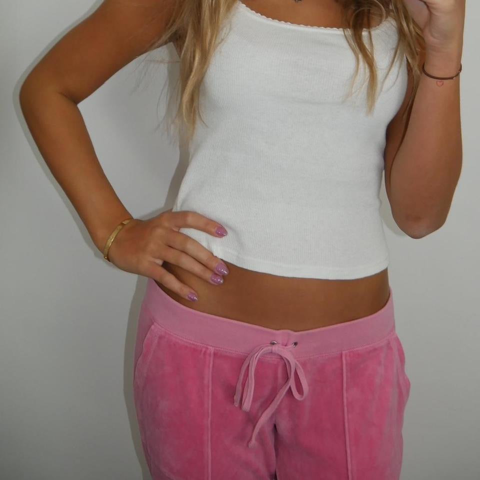 Vintage 90’s Juicy Couture pink sweatpants