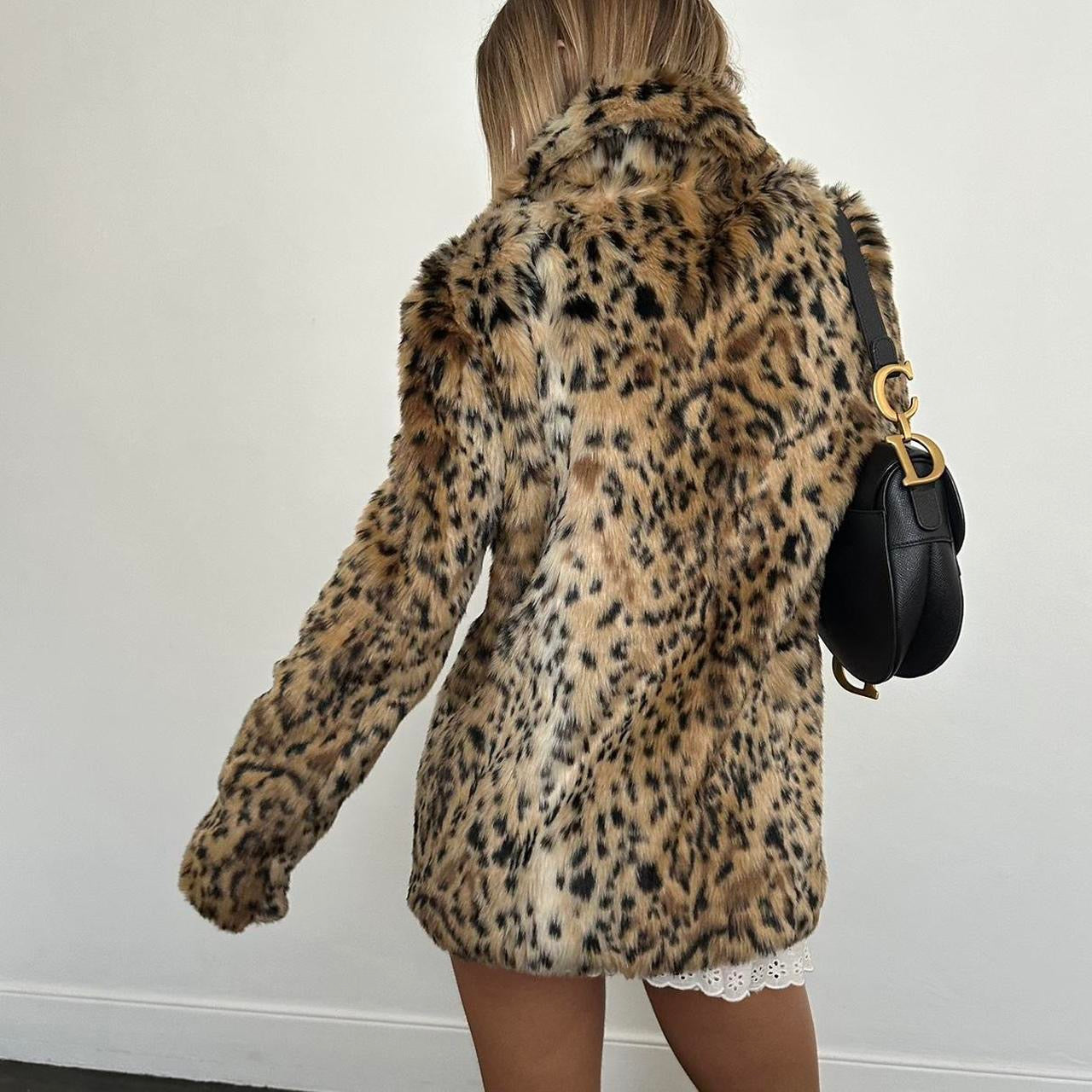 Vintage 2000’s leopard print faux fur jacket