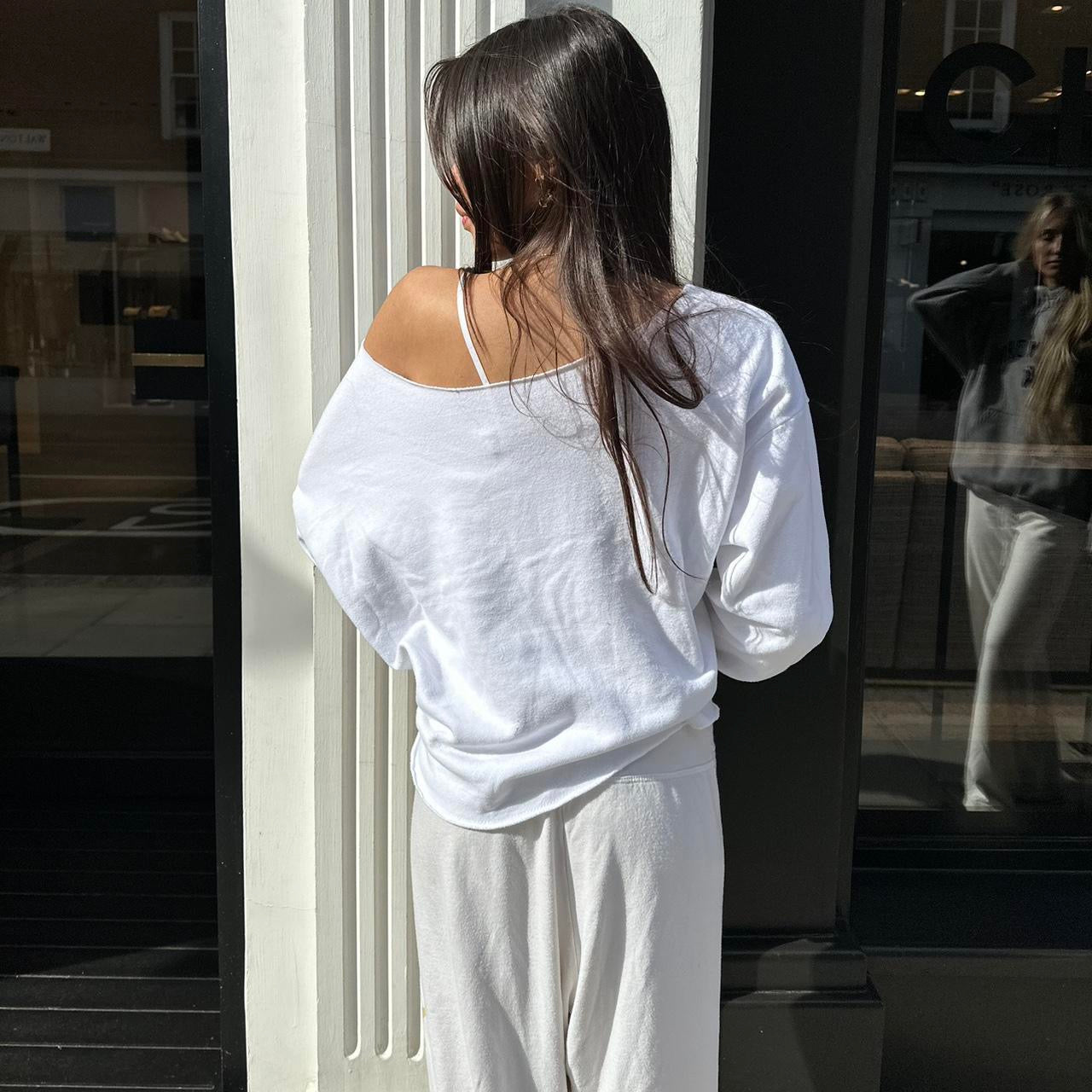 Vintage Apre Ski white off shoulder sweatshirt