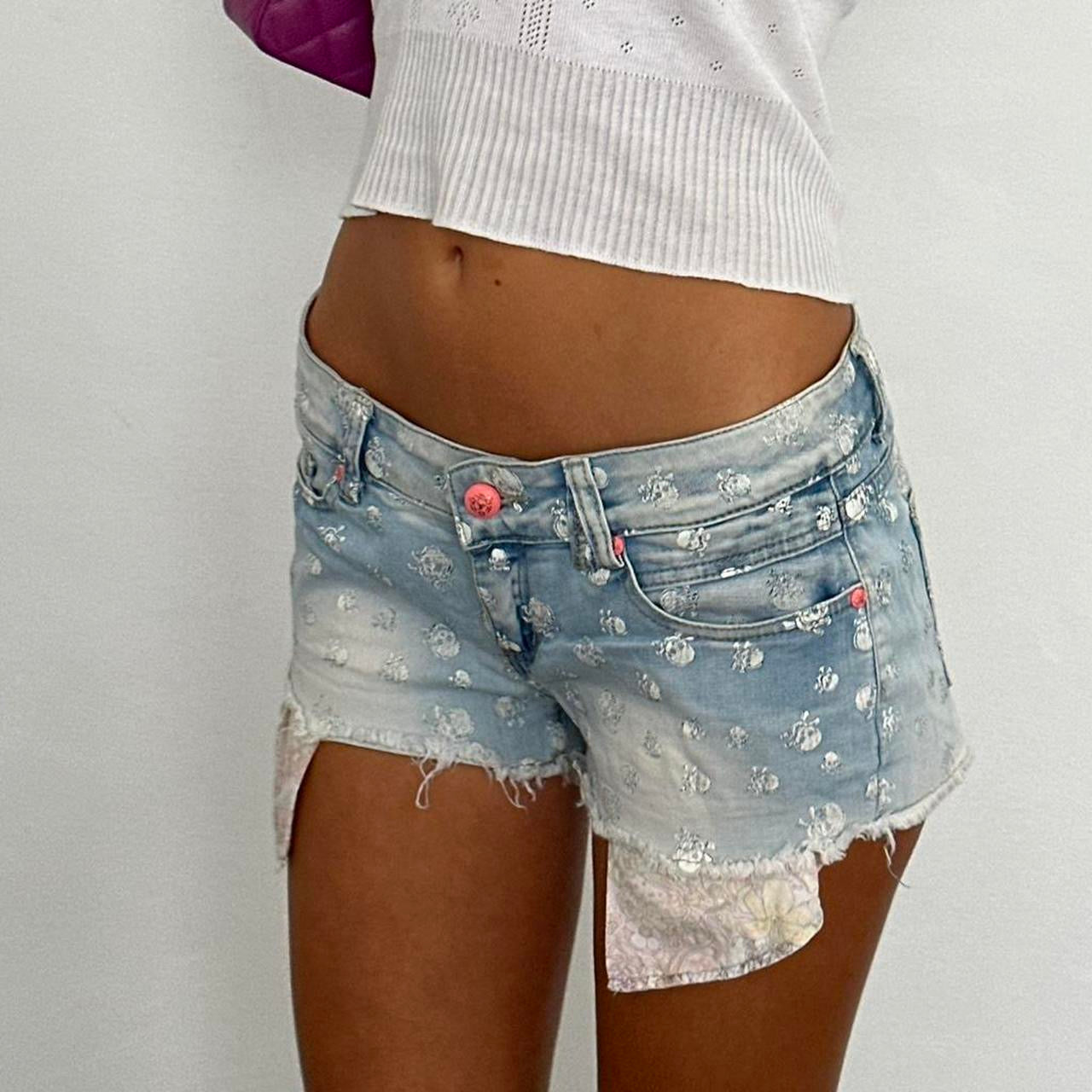 Vintage 00s skull denim shorts
