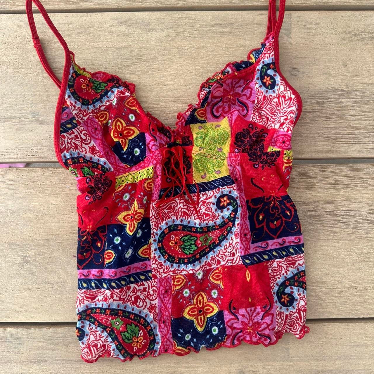 Vintage 2000’s Victoria’s Secret cami top