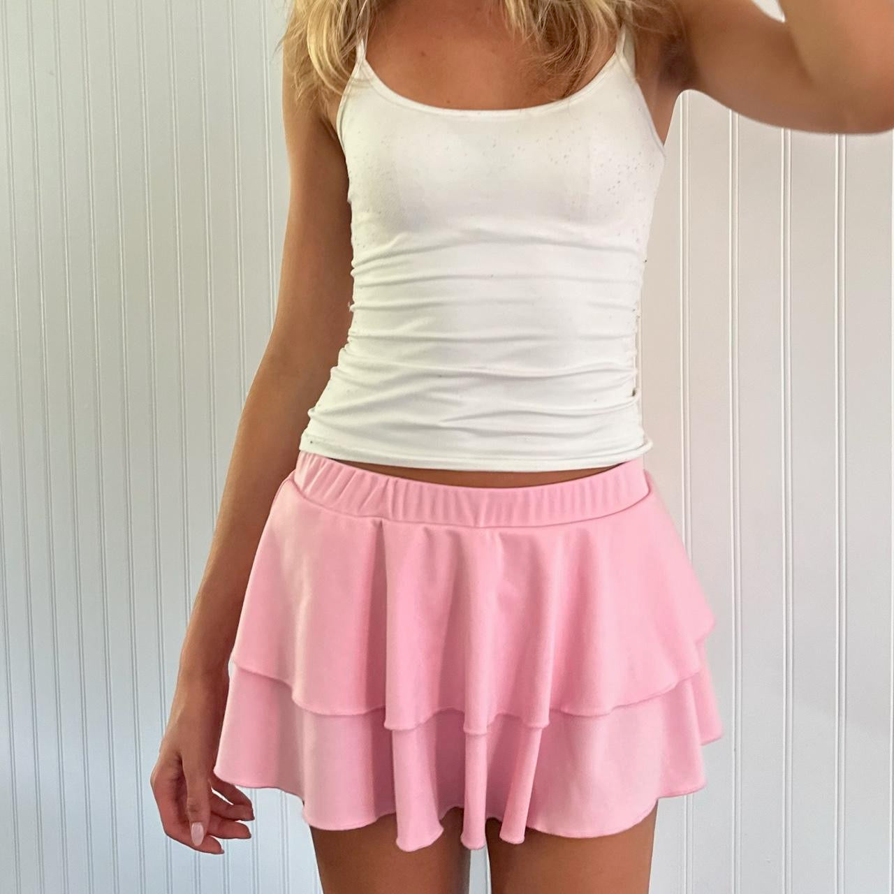 Vintage 2000s pink ballerina layered mini skirt 💗