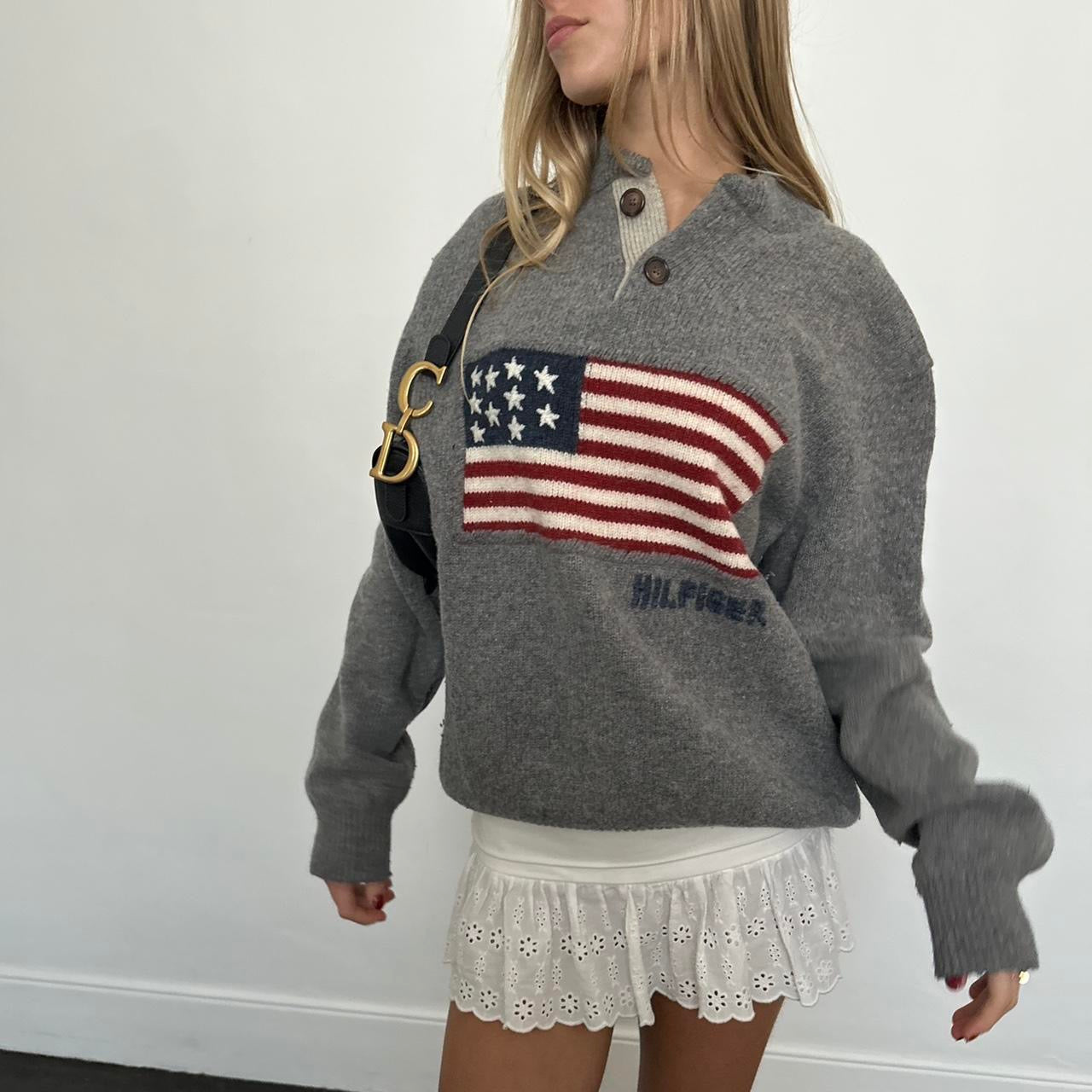 Vintage 90’s Tommy Hilfiger knitted jumper