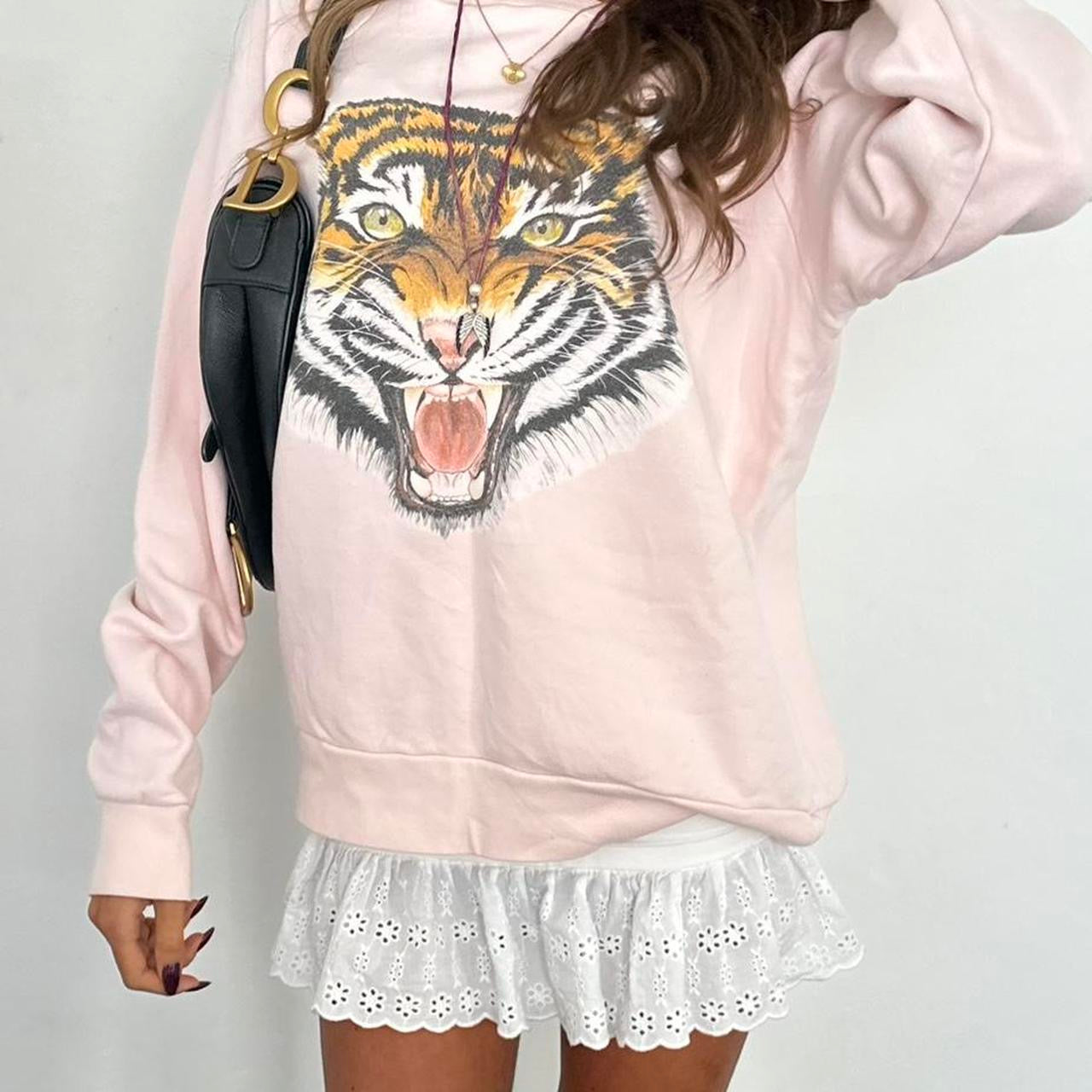Vintage 2000s tiger pink sweatshirt