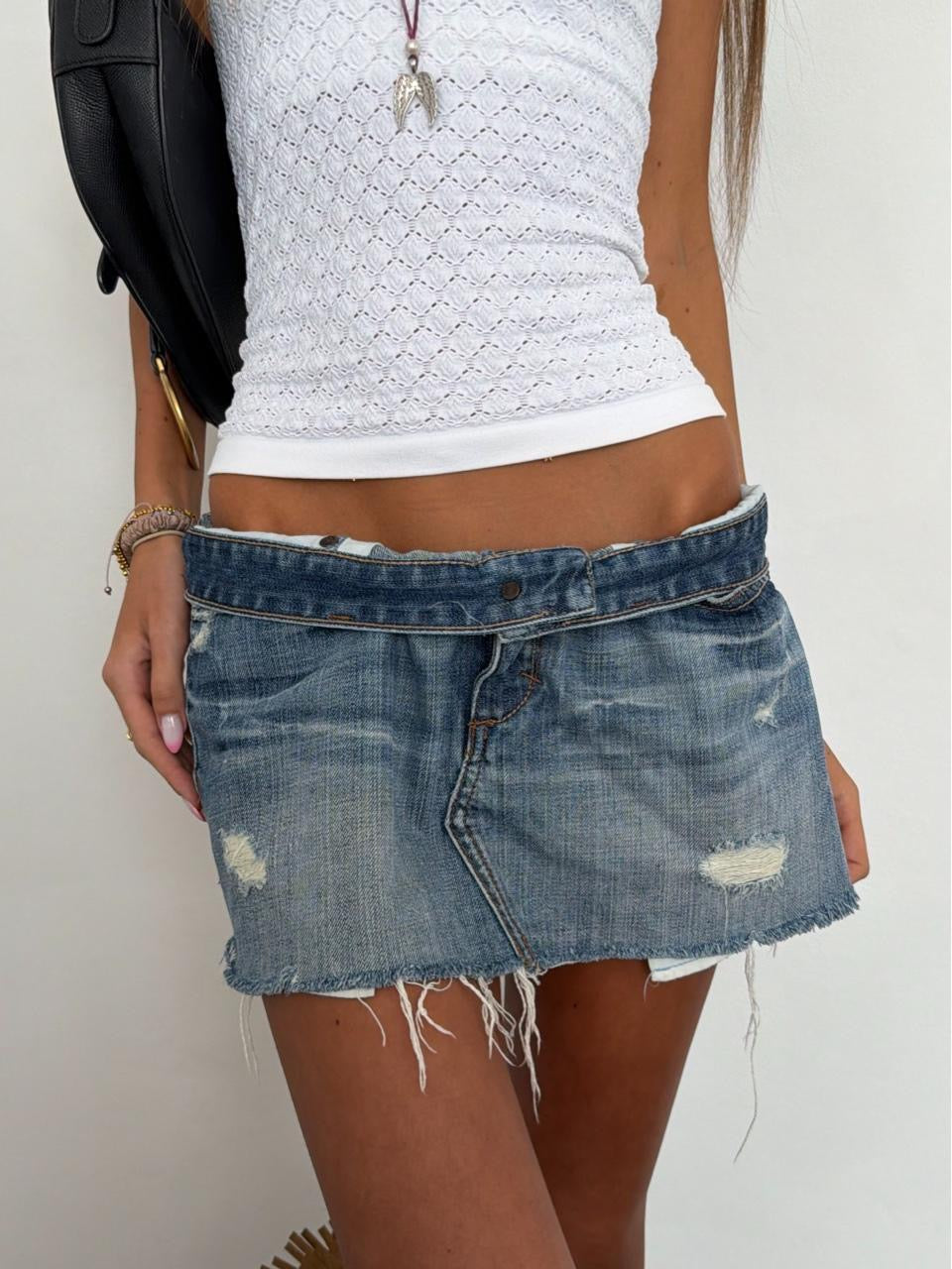 Vintage 00’s Abercrombie denim mini skirt