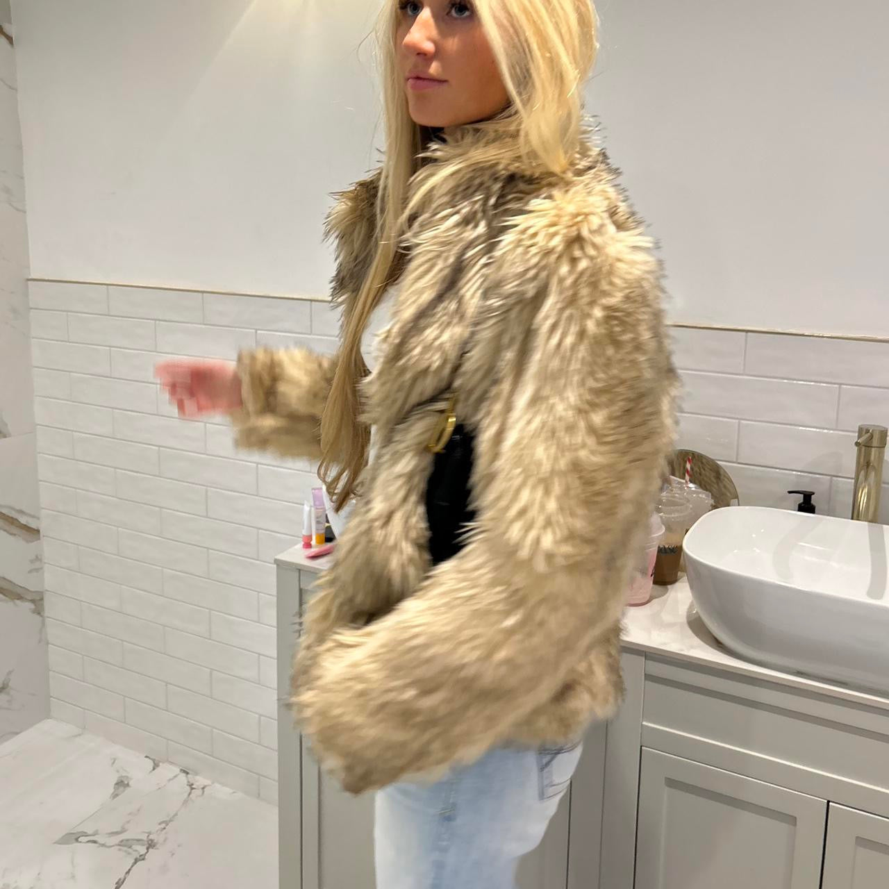 Vintage 2000’s faux fur jacket