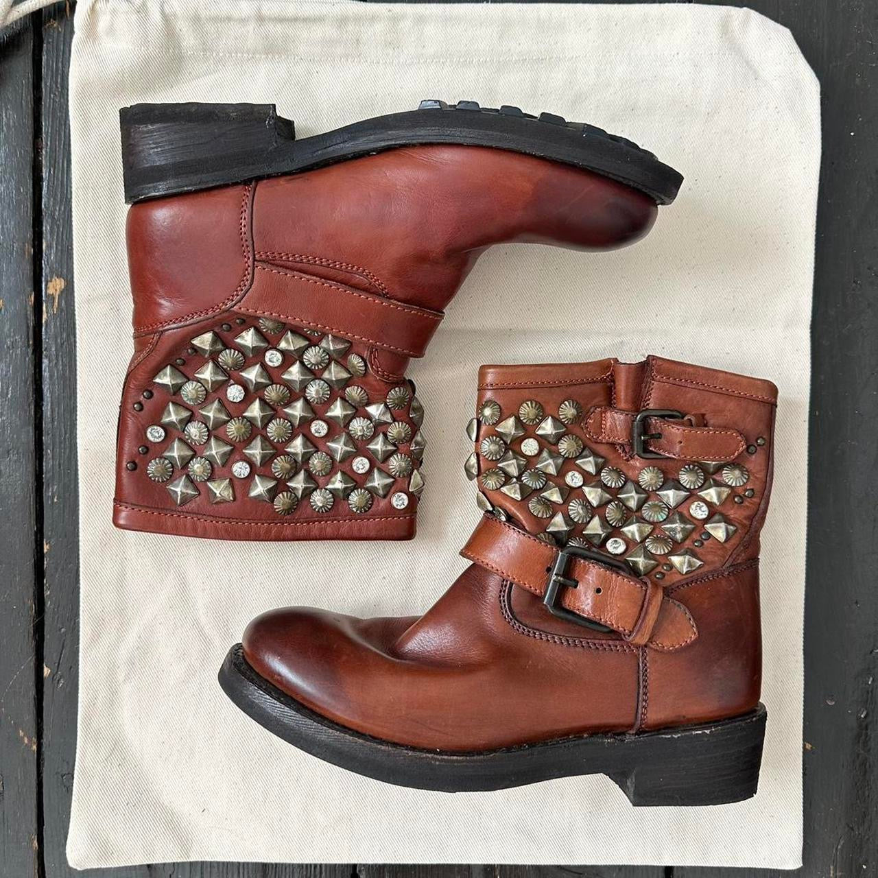 Vintage brown studded genuine leather boots
