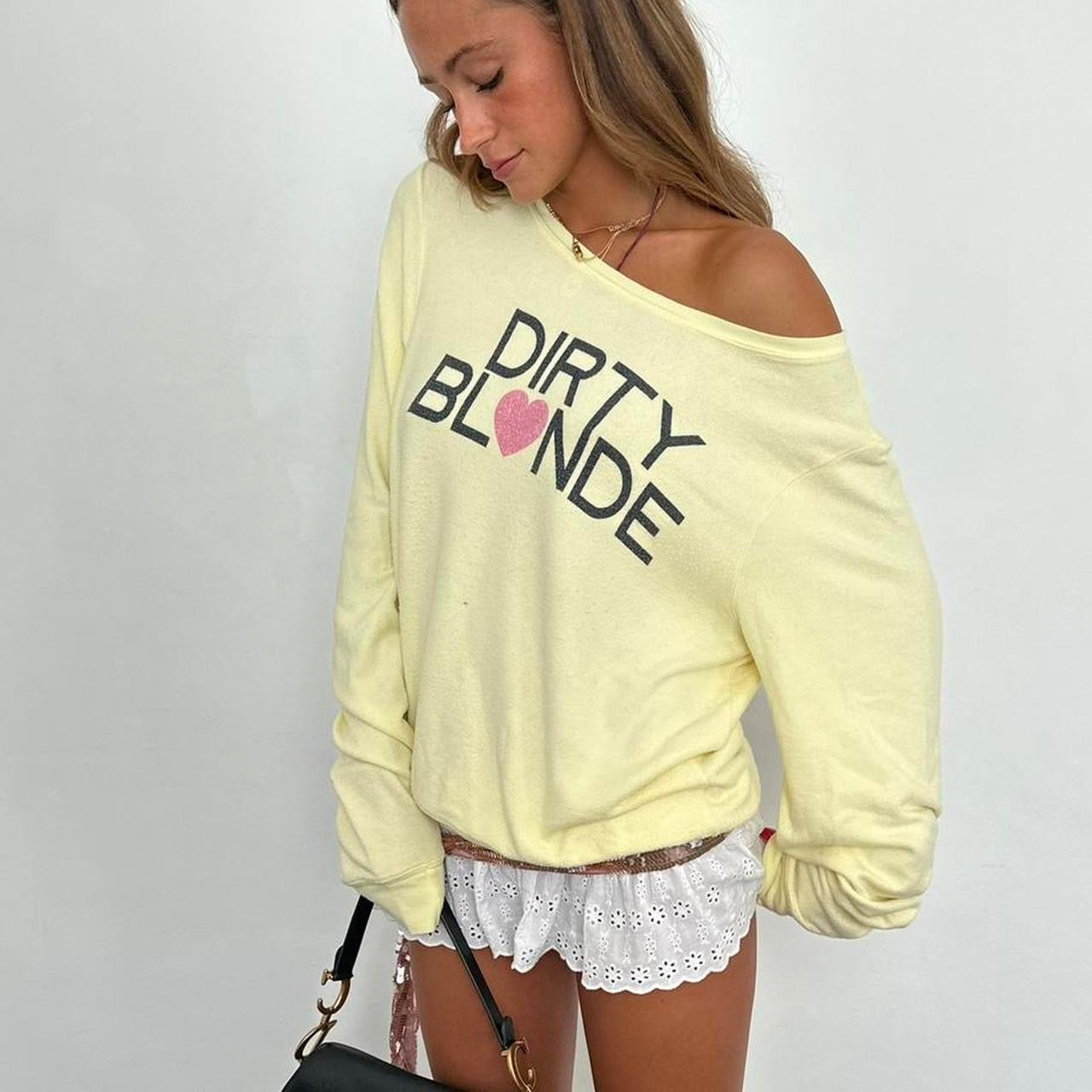 Vintage 00s yellow dirty blonde sweater