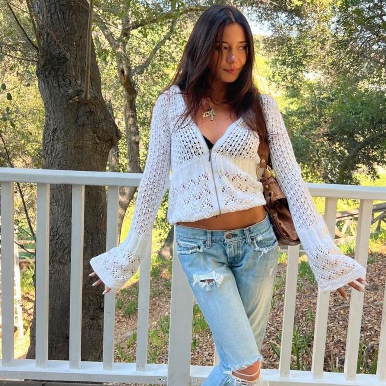 Vintage 90’s crochet knit white top