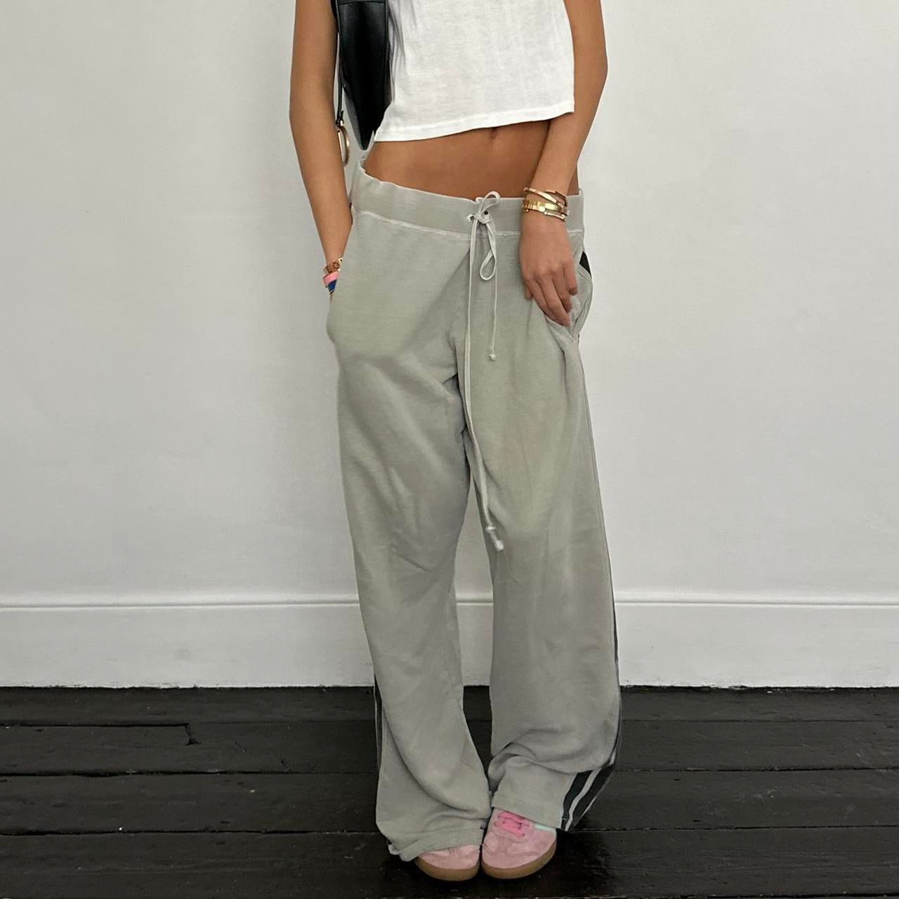 Vintage 90’s oversized Juicy Couture sweatpants