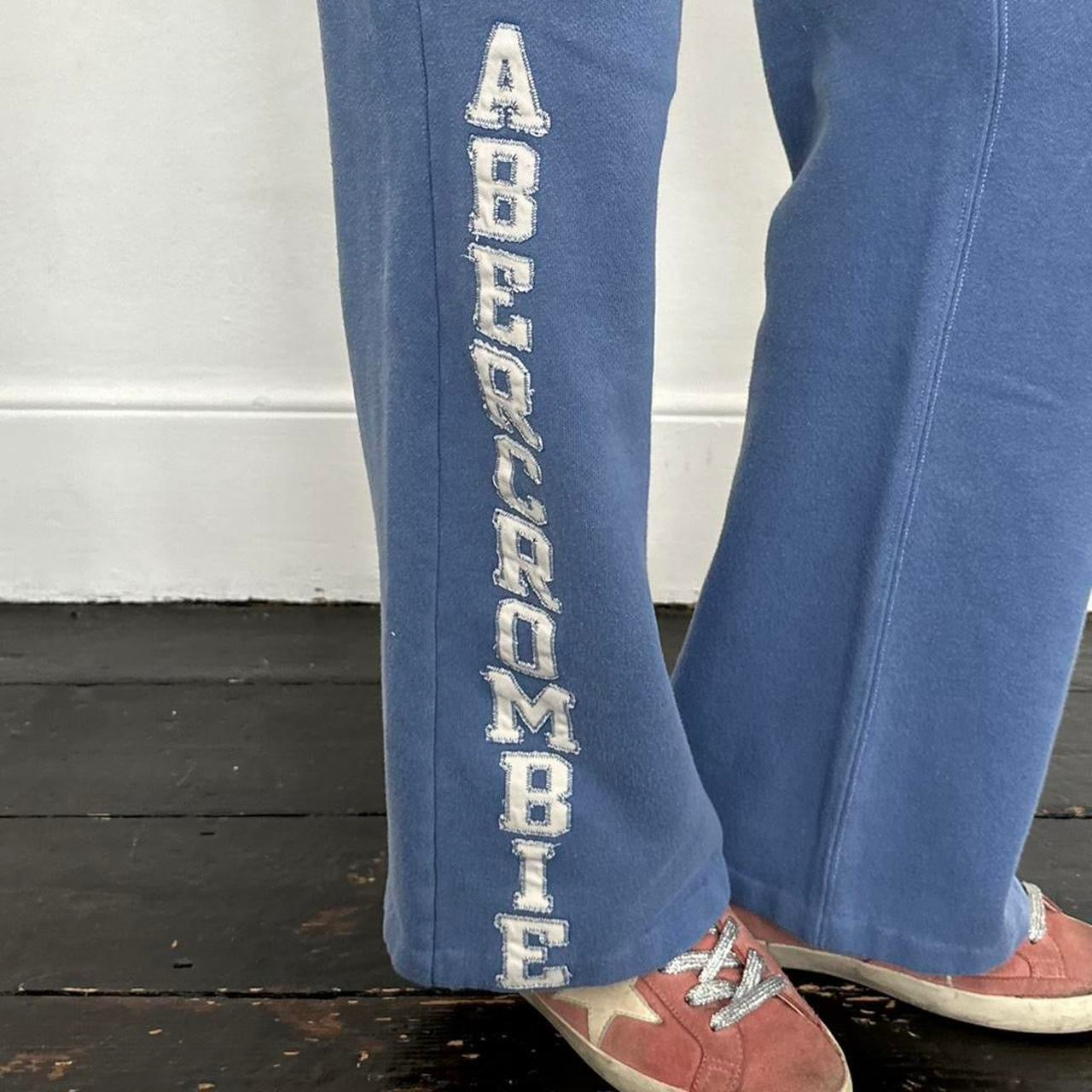 Vintage 2000’s Abercrombie & Fitch sweatpants