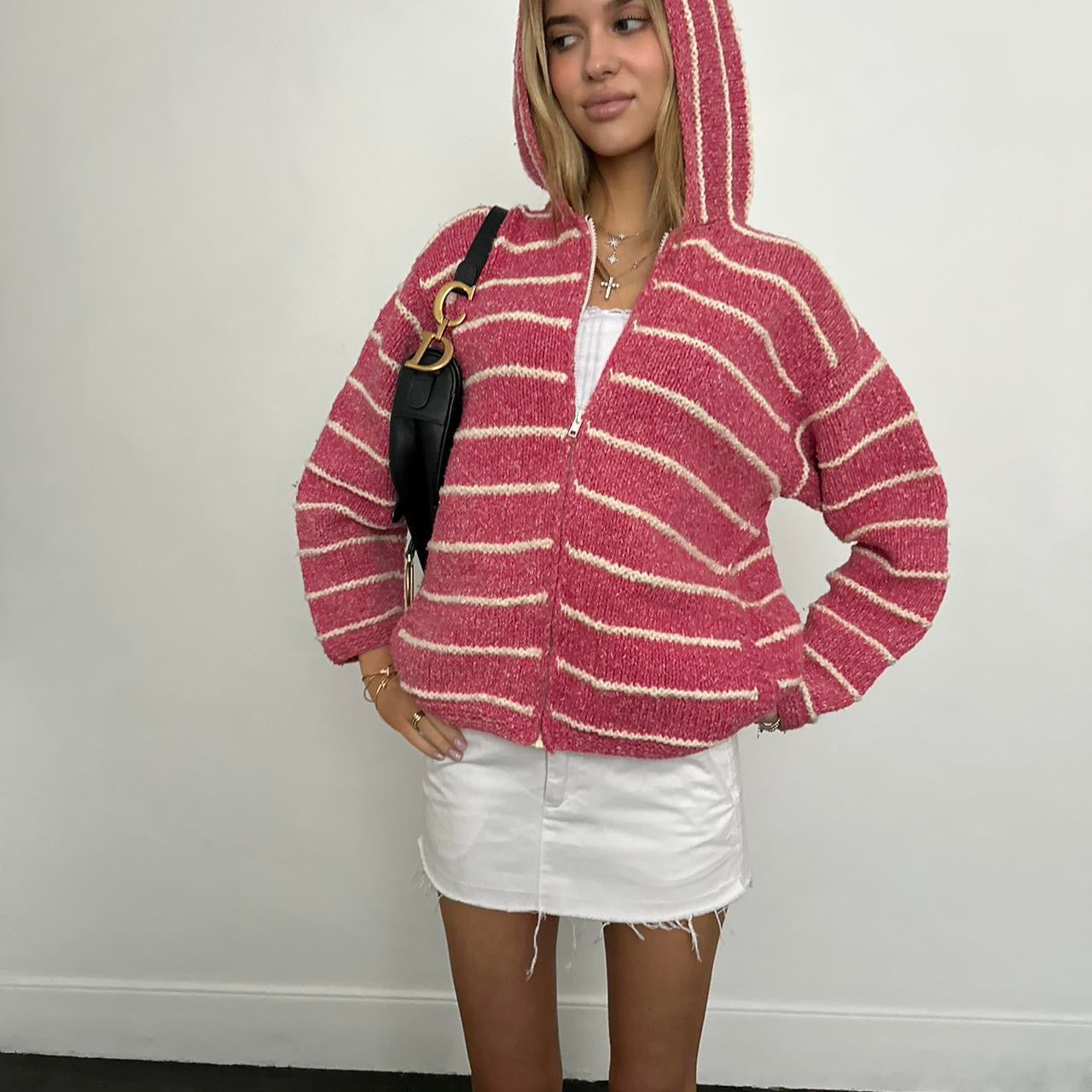 Vintage knitted pink striped zip up jacket 🧺