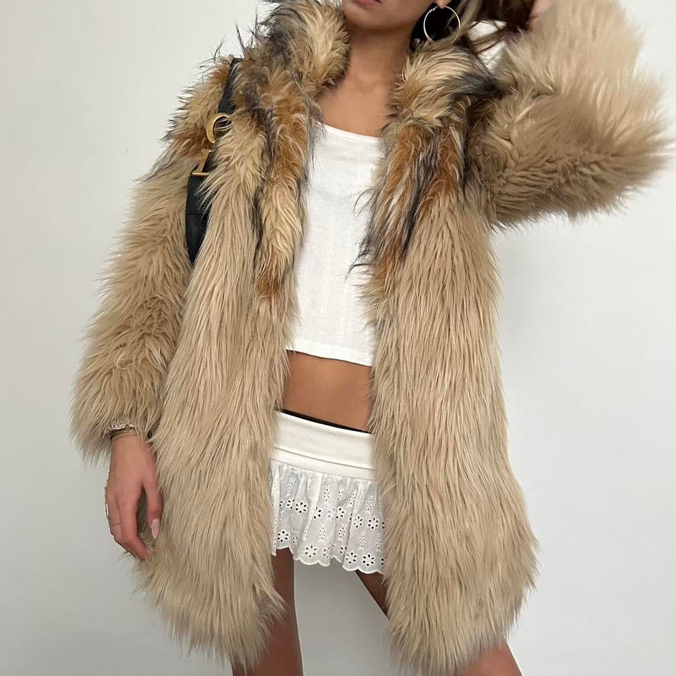 Vintage 2000’s faux fur light brown jacket