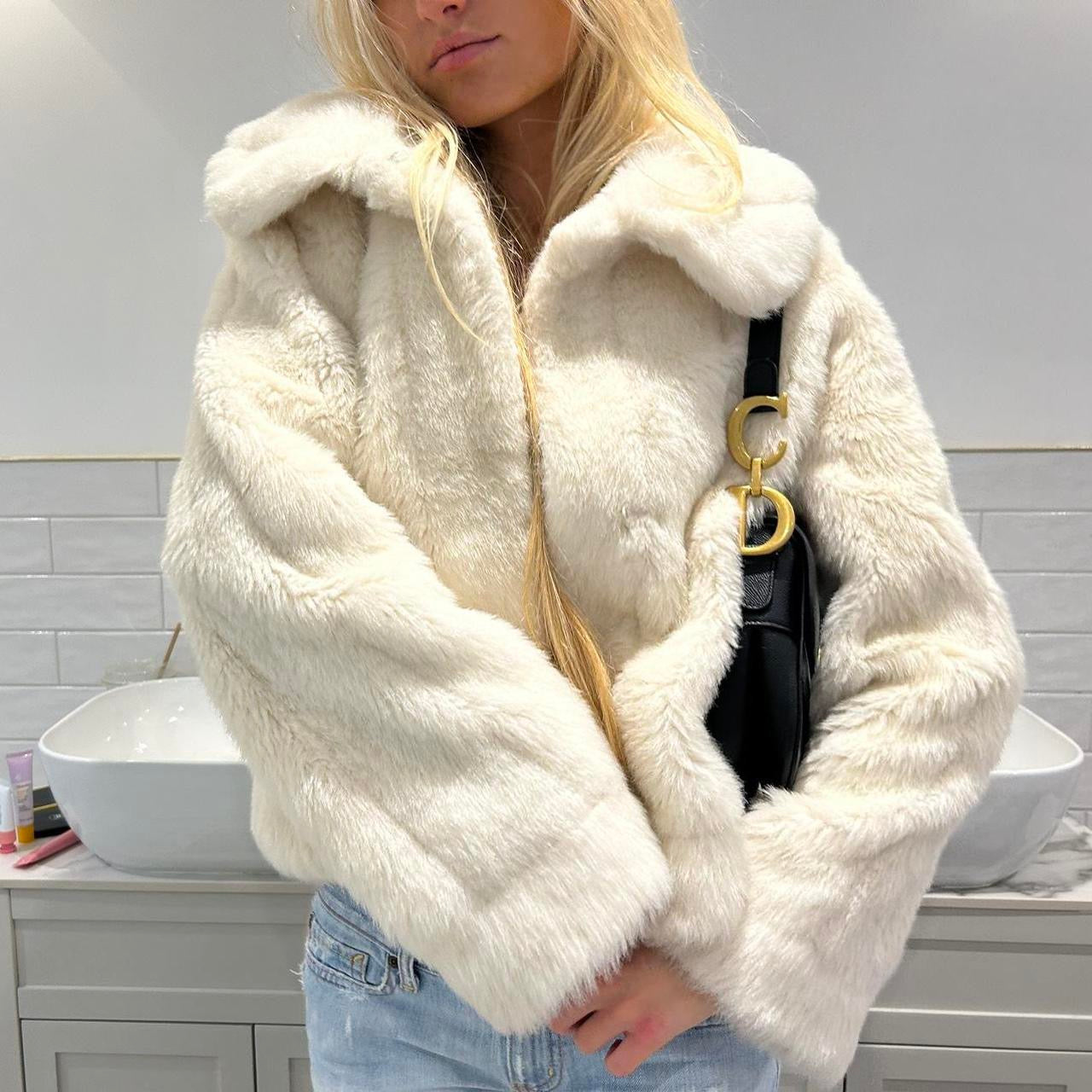 Vintage 2000’s faux fur jacket