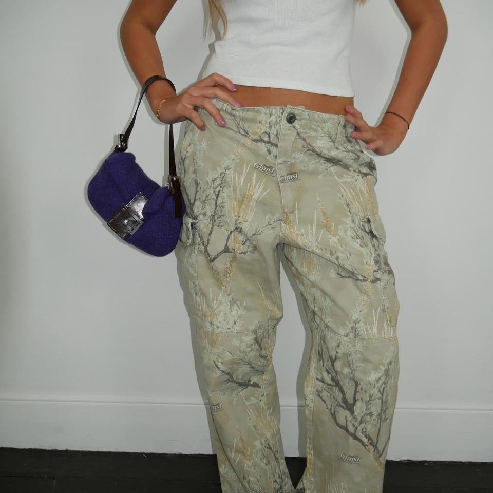 Vintage 90’s camouflage cargo pants