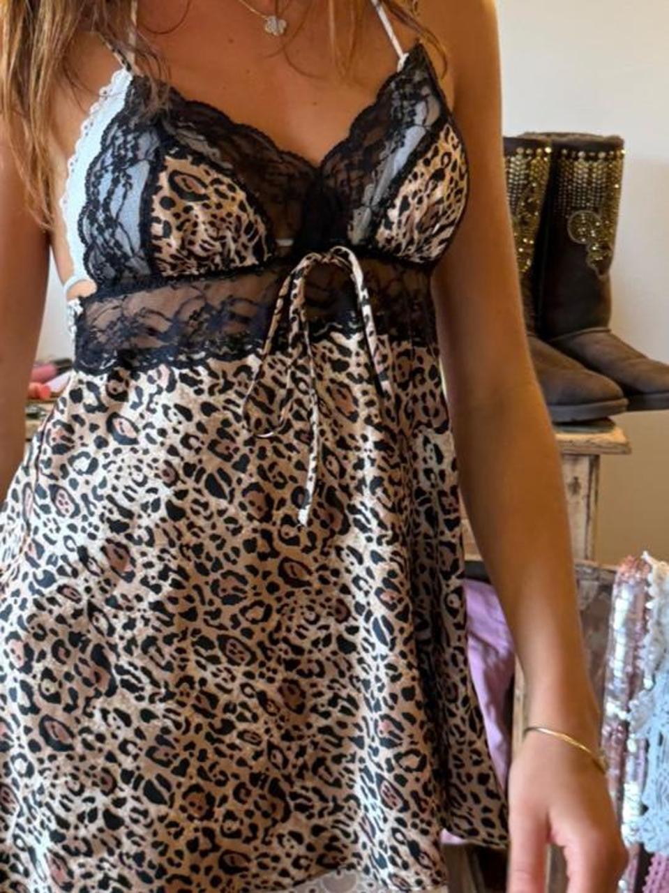 Vintage 00’s leopard print babydoll Victoria’s Secret top