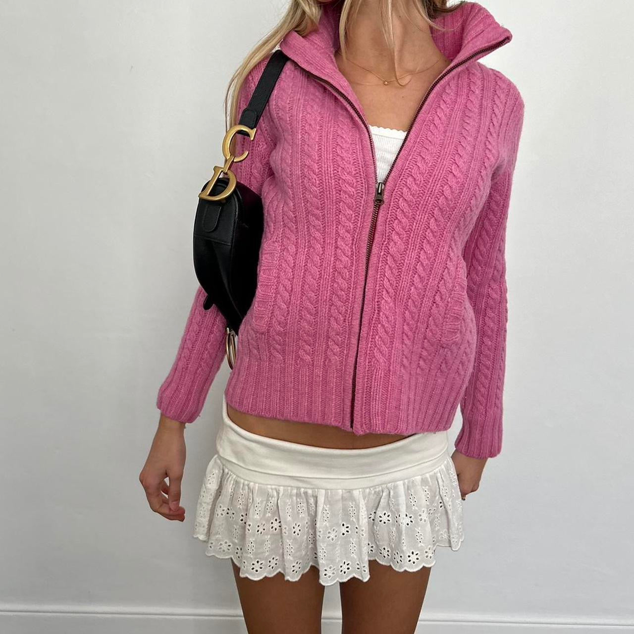 Vintage 90’s knitted pink preppy cardigan