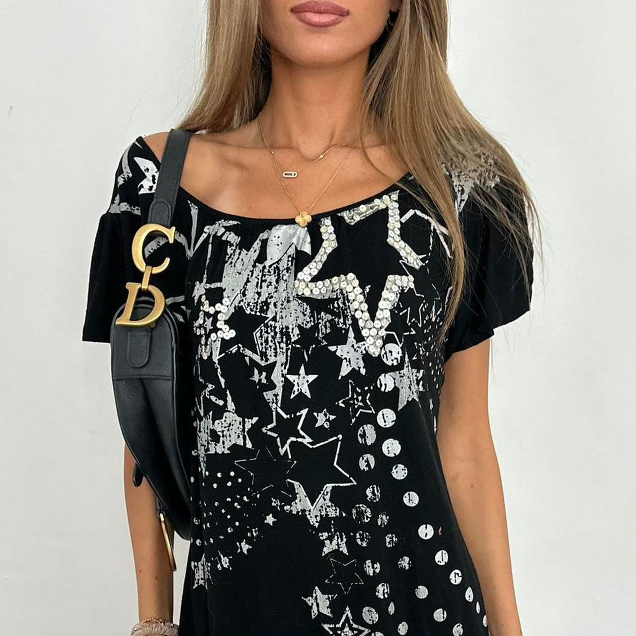 Vintage 2000’s black star graphic top