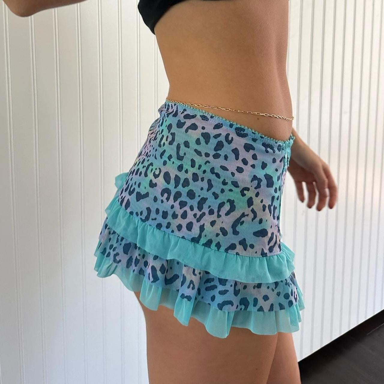 Vintage early 2000s animal print mini skirt blue