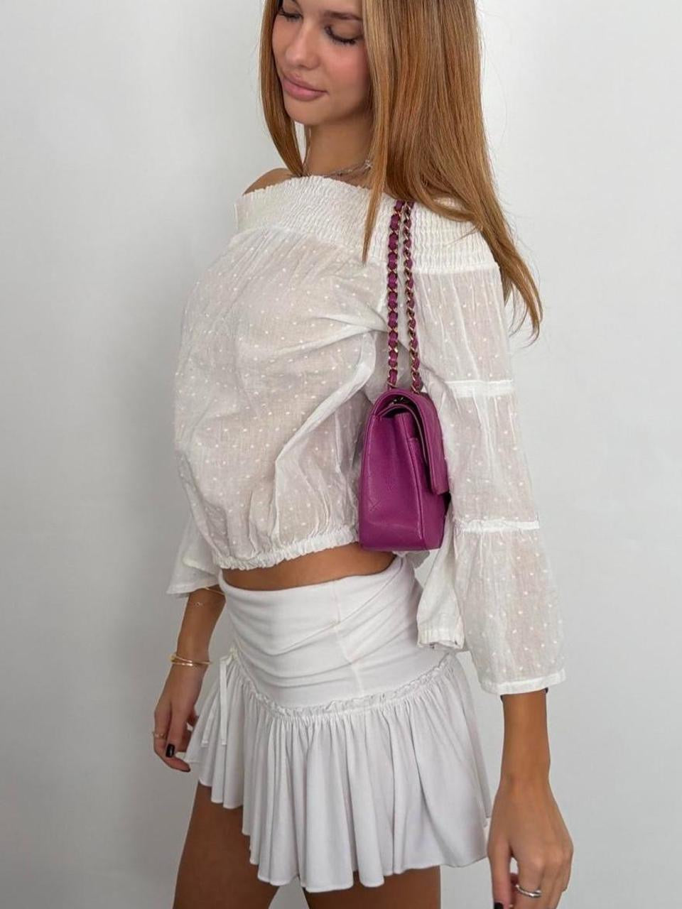 Vintage 00’s white off shoulder boho top