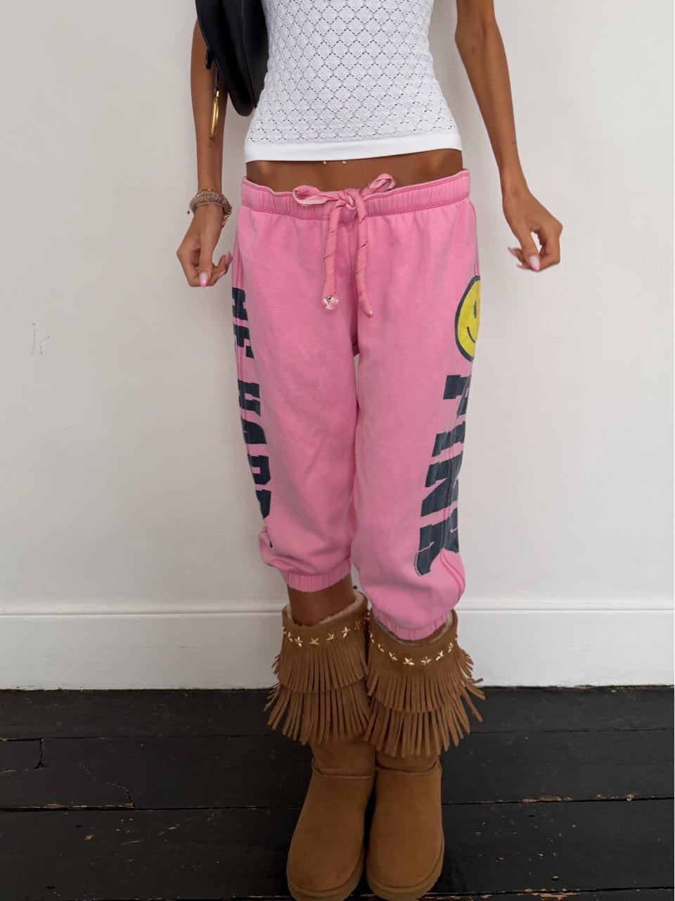Vintage 2000’s Victoria’s Secret capri sweatpants
