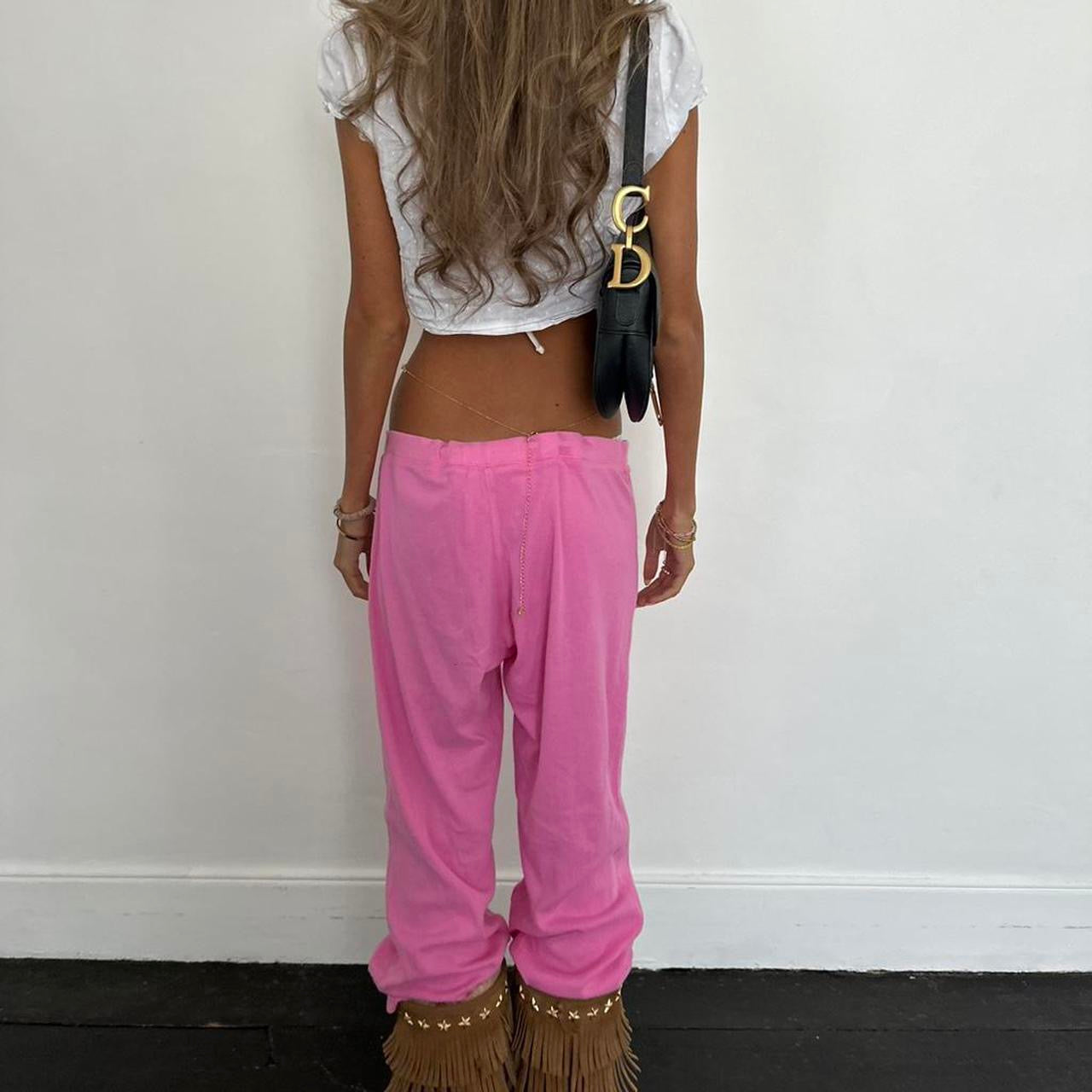 Vintage 2000’s Victoria’s Secret pink sweatpants