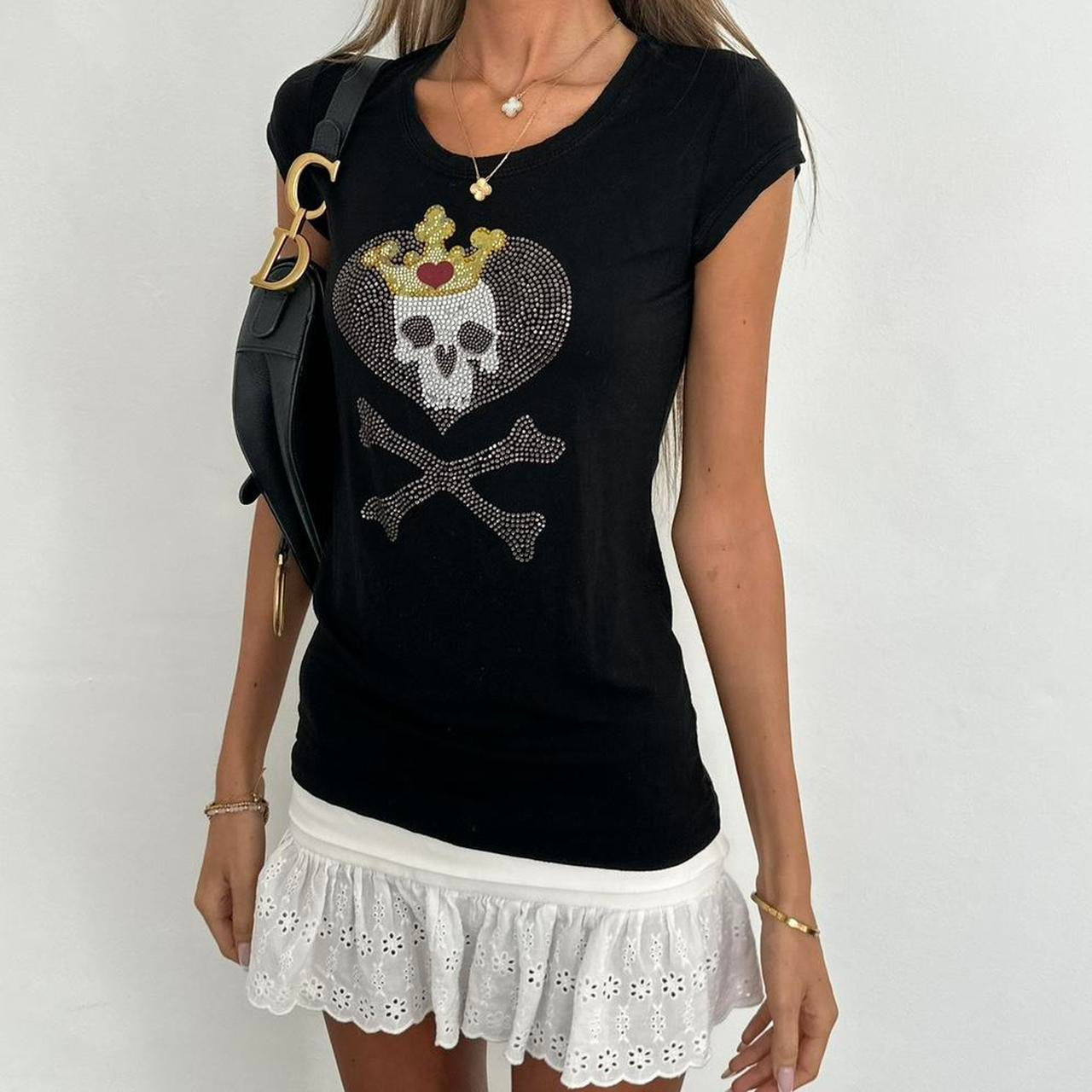 Vintage 00s black scull and crossbones top