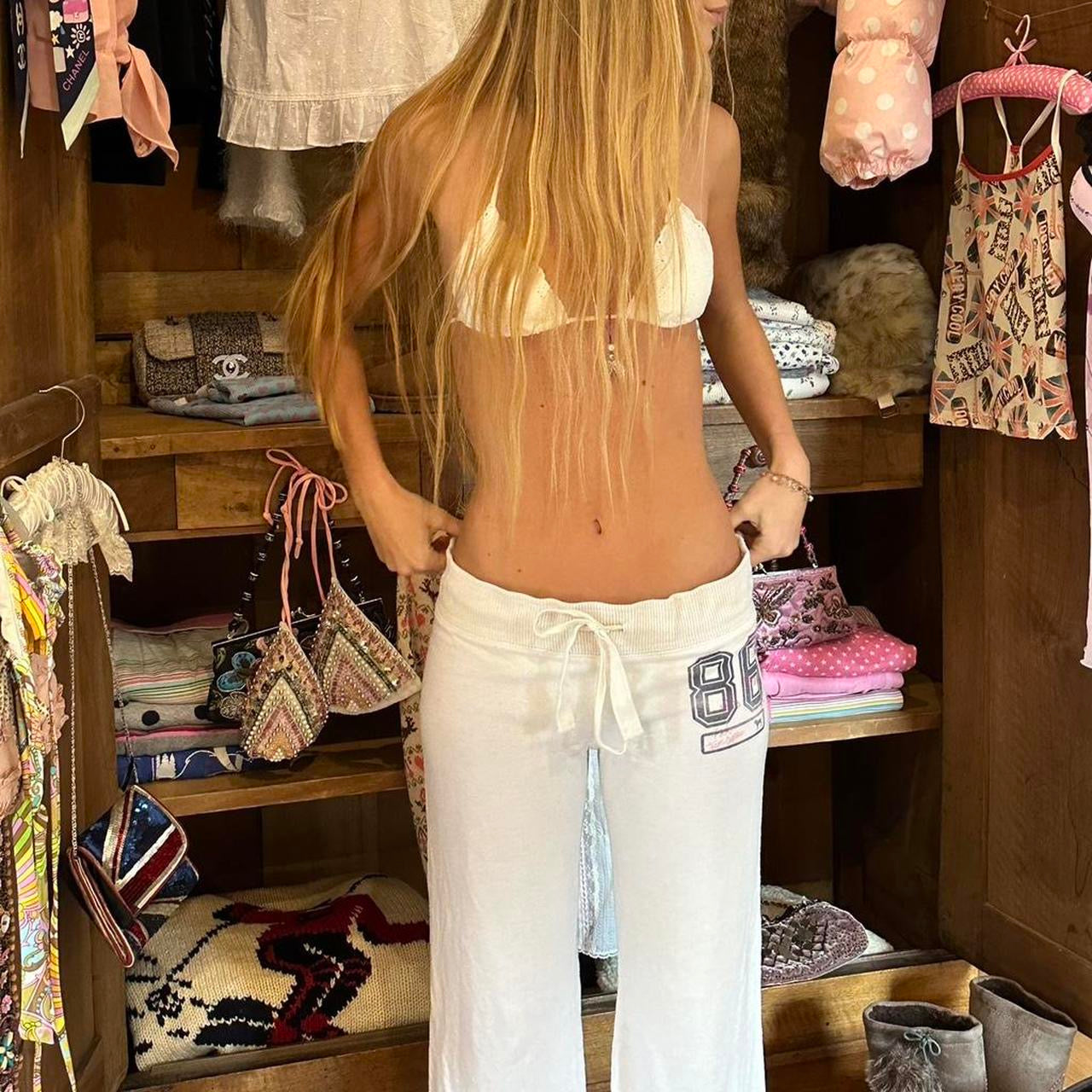 Vintage 2000’s Victorias Secret Big Heart Mountain sweatpants