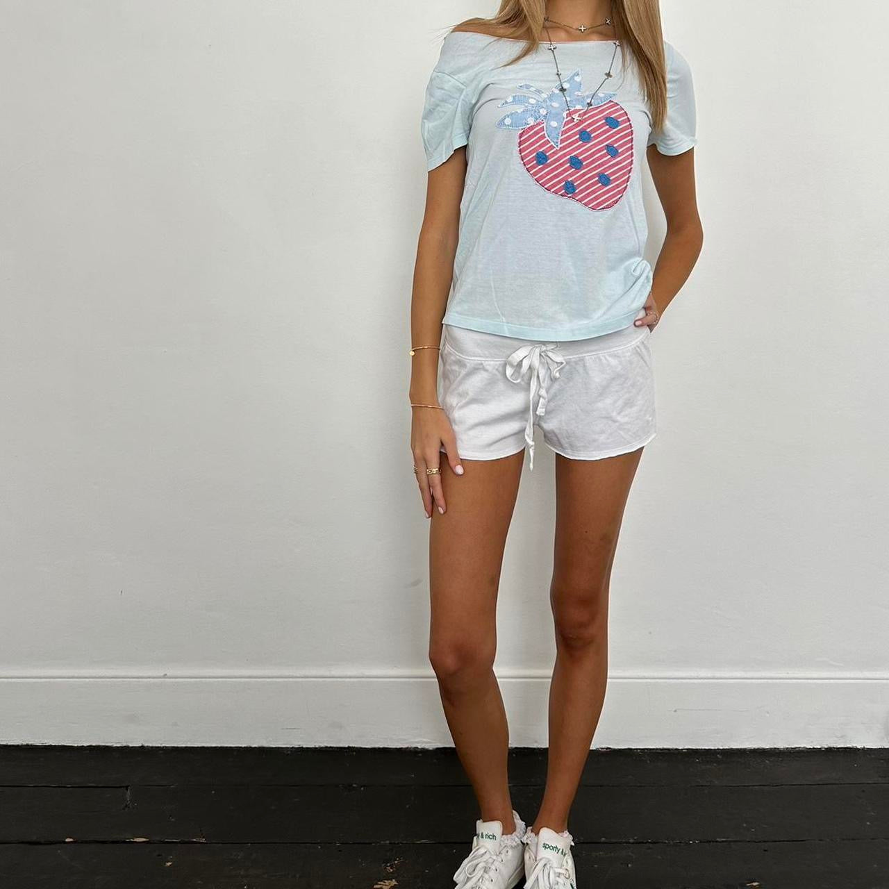 Vintage strawberry tee