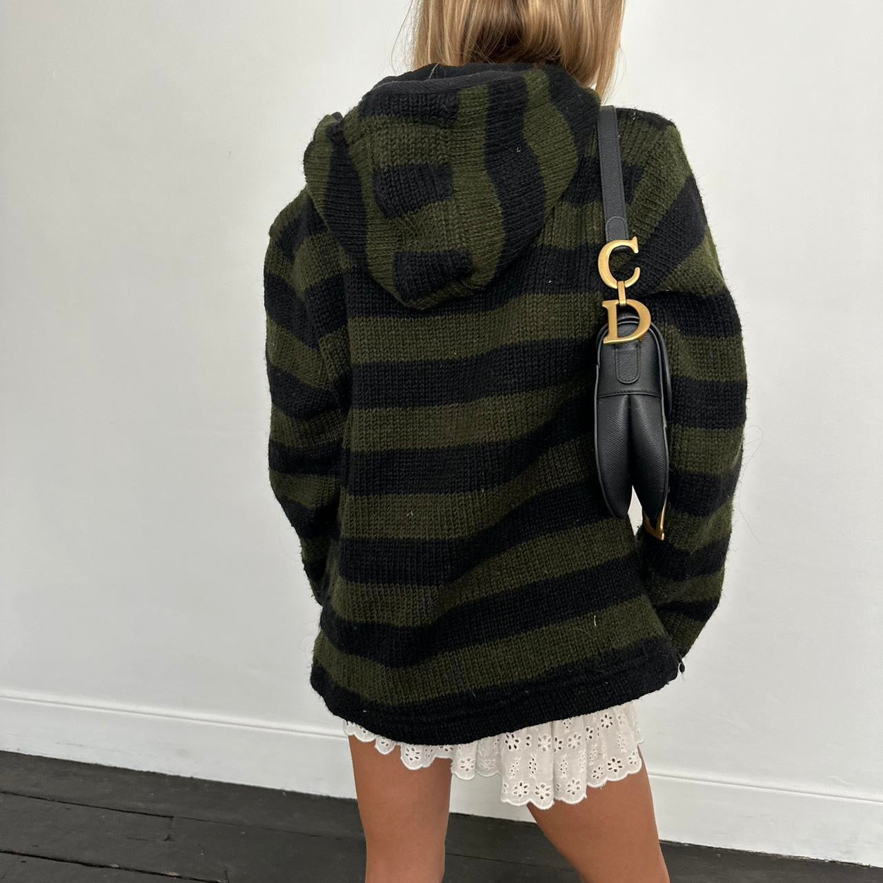 Vintage knitted dark green zip up