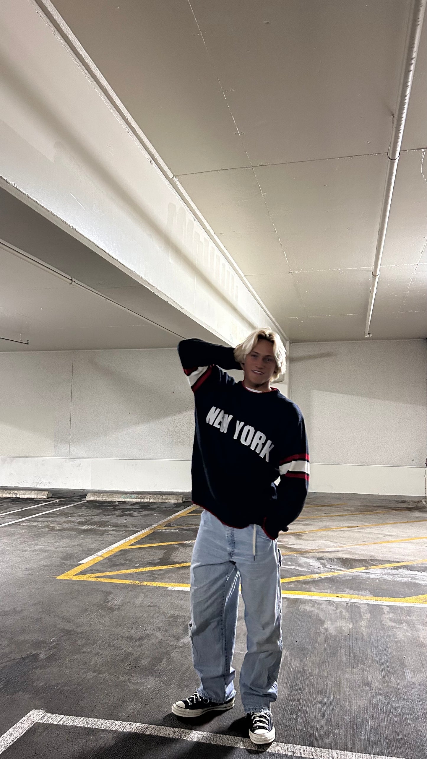 Vintage 90’s New York knit sweater
