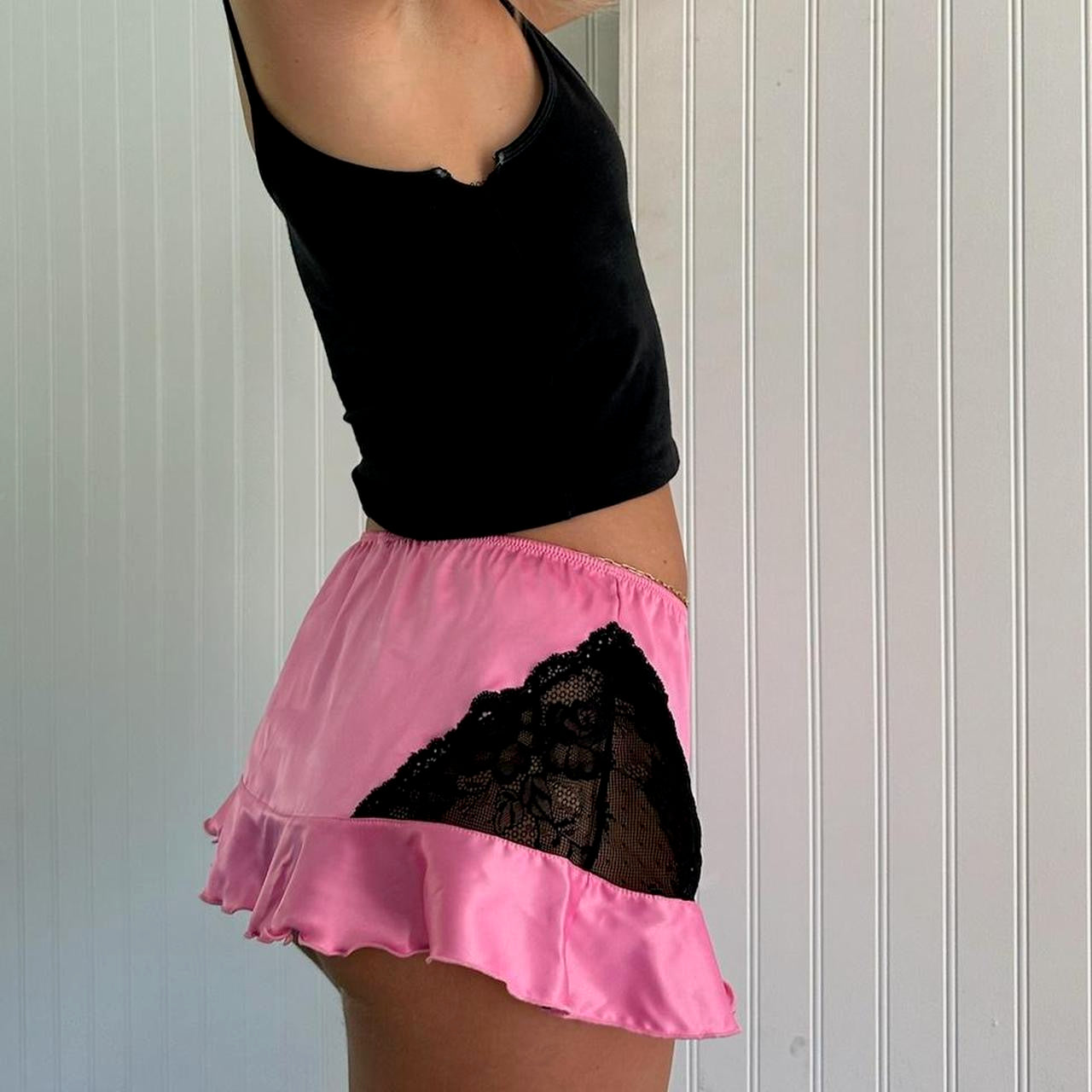 Vintage 90’s pink mini skirt