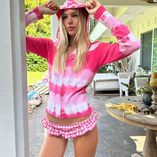 Vintage 2000’s pink tie dye hoodie